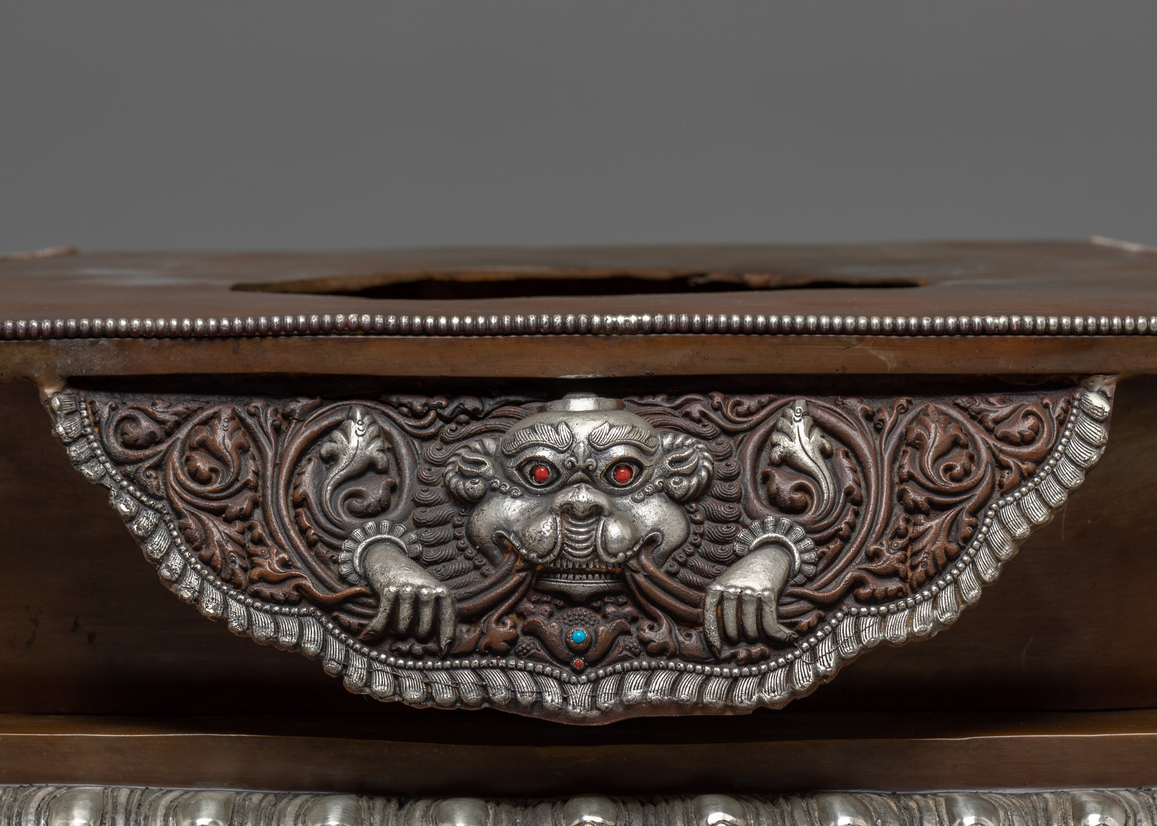 Throne For Statue | Sacred Shrine Pedestal