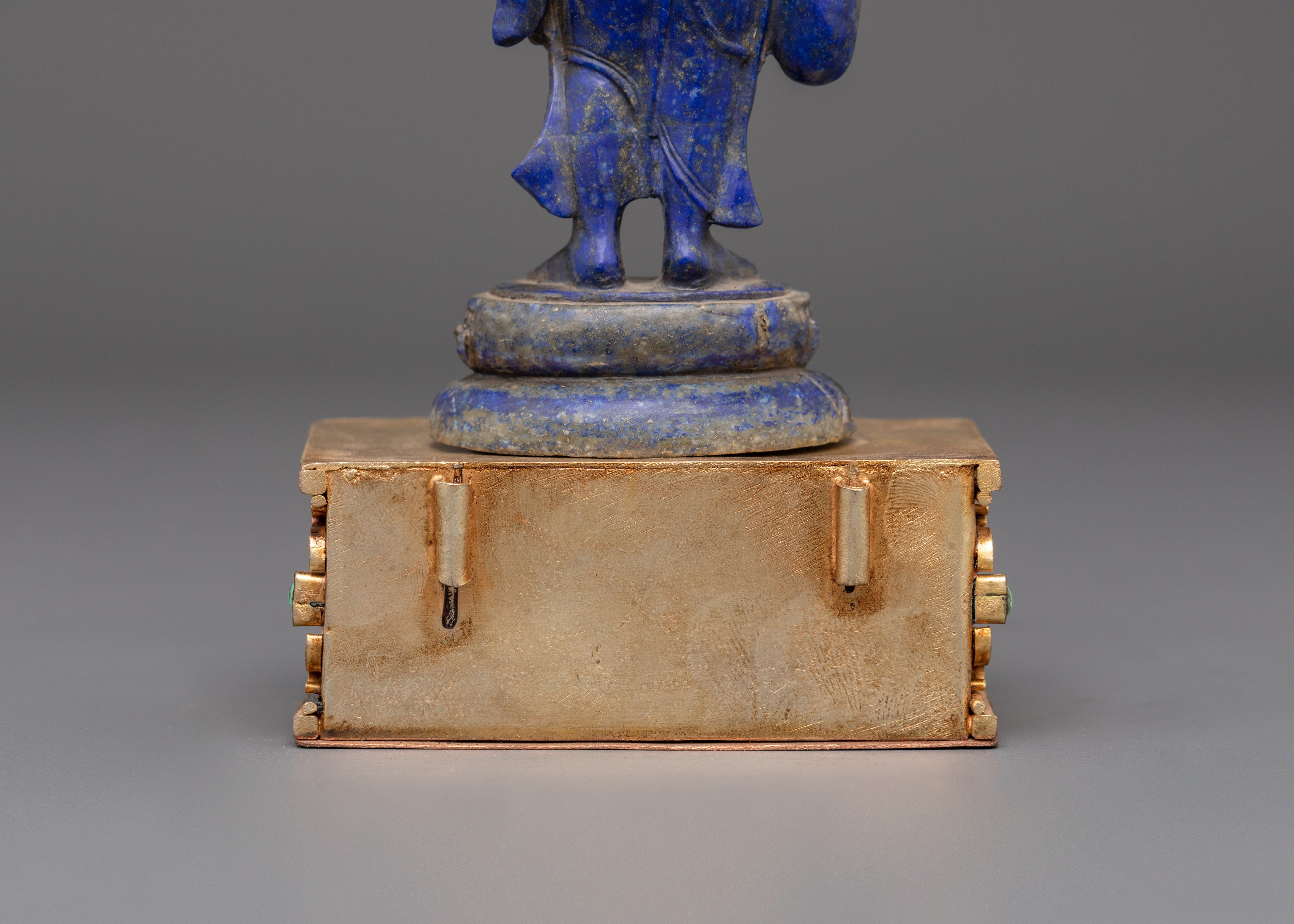 Sacred Lokeshvara Bodhisattva Statue | Radiating Boundless Love and Healing Blessings
