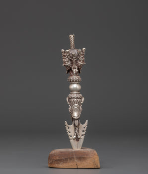 silver-ritual-dagger