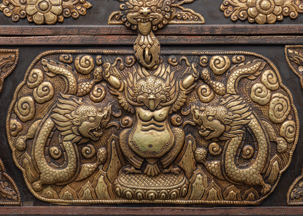 Buddhist Meditation Treasure Box | Spiritual Altar Storage Chest for Rituals & Offerings