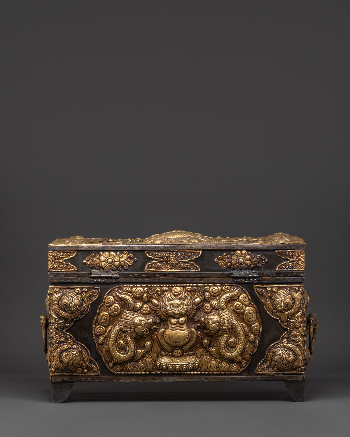 Buddhist Meditation Treasure Box | Spiritual Altar Storage Chest for Rituals & Offerings