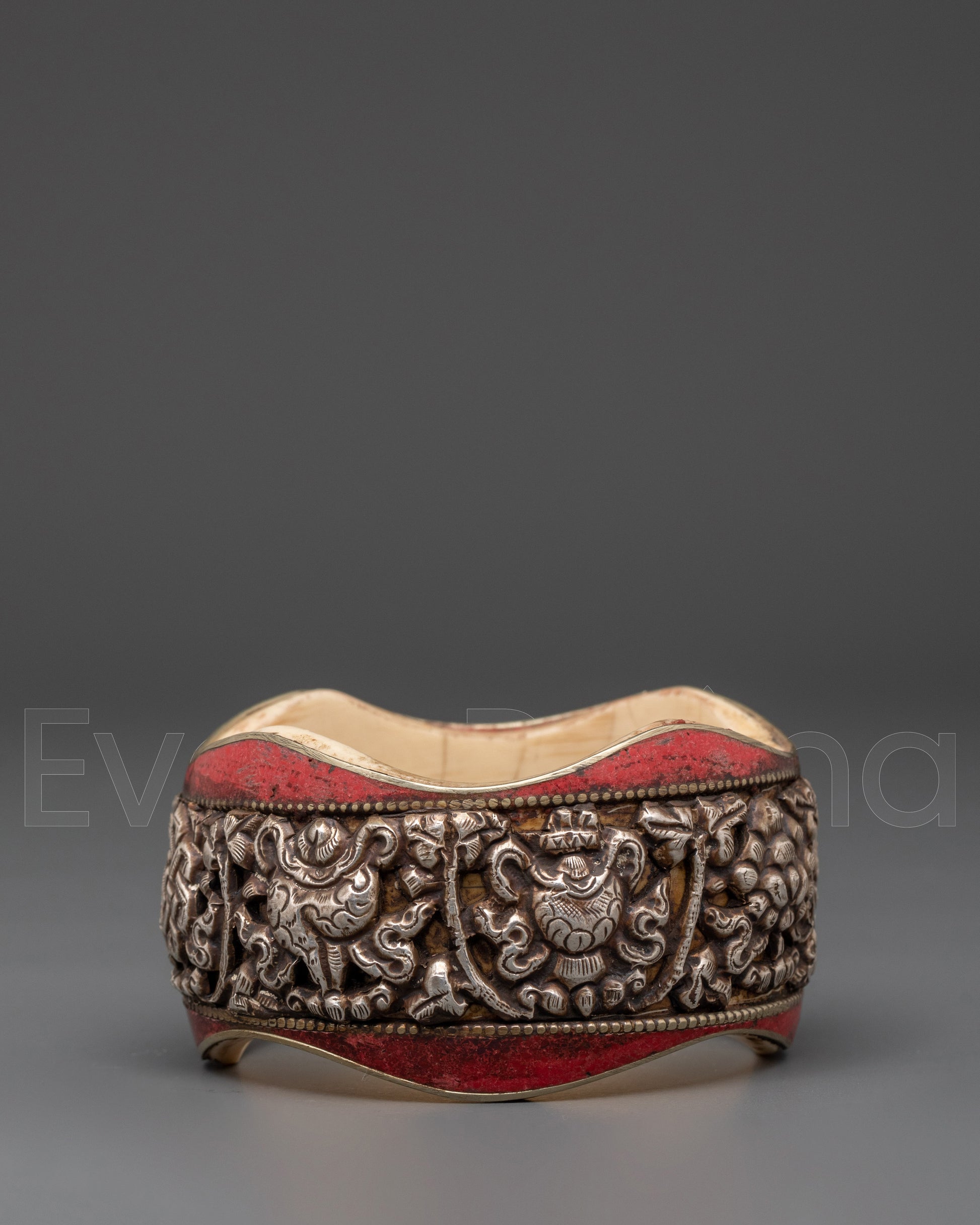  Bangle 