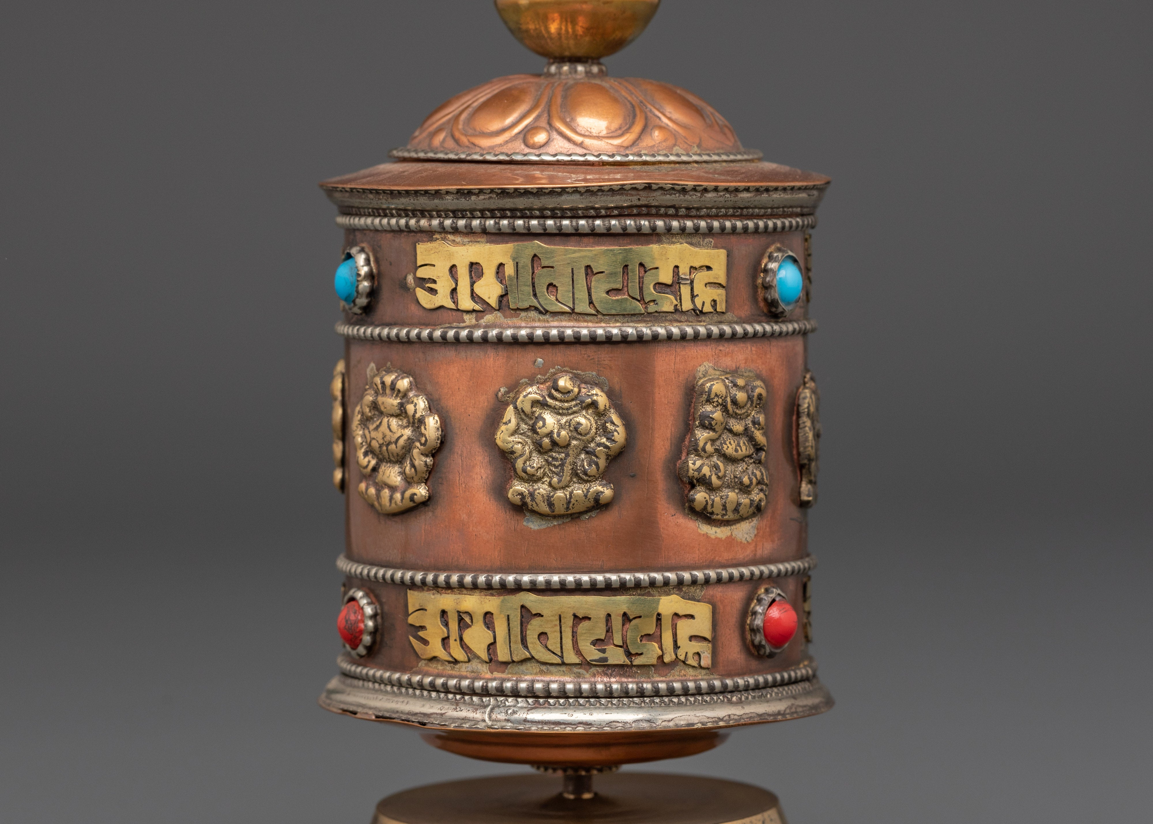 Buddhist Prayer Wheel for Meditation | Symbol of Peace