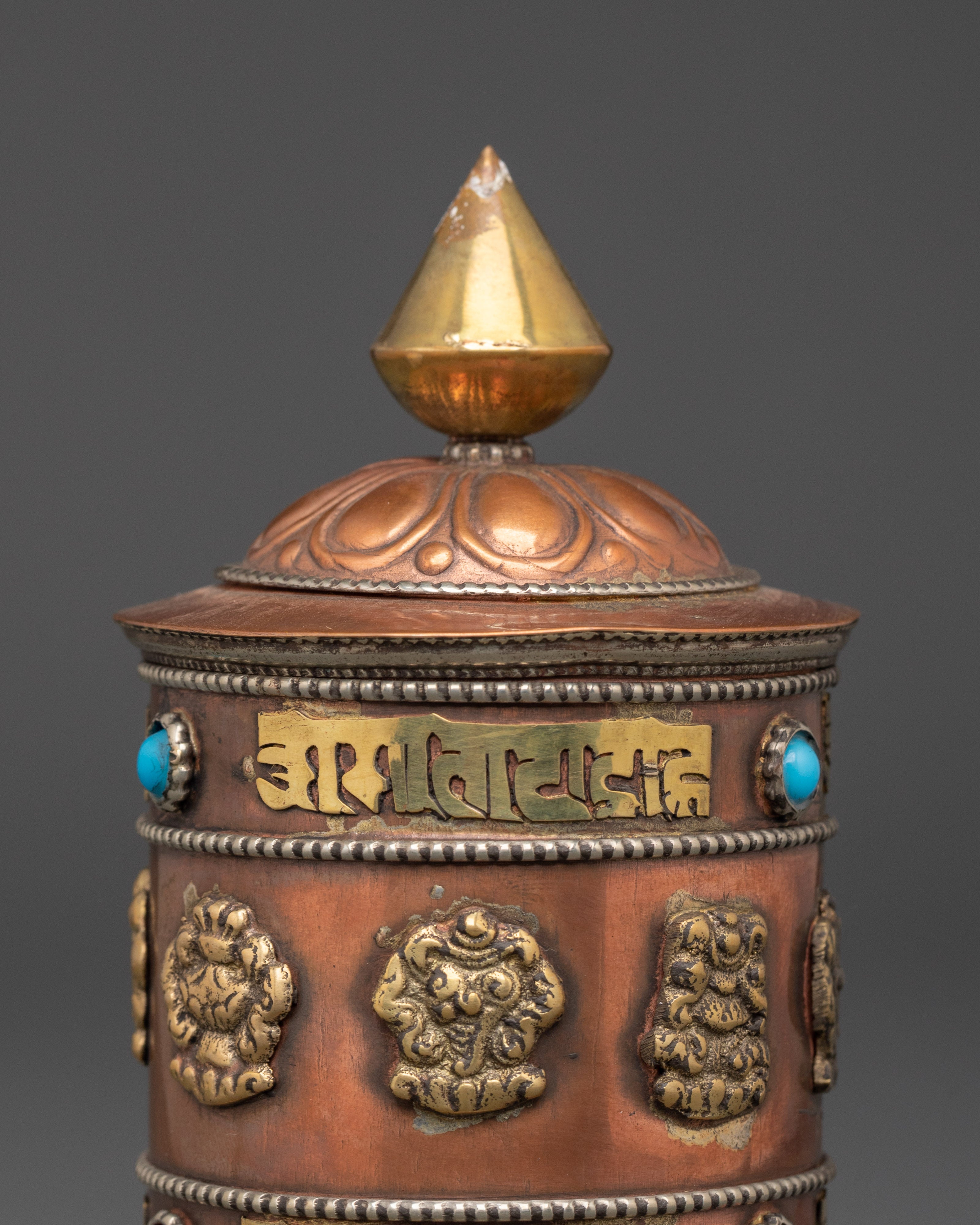 Buddhist Prayer Wheel for Meditation | Symbol of Peace