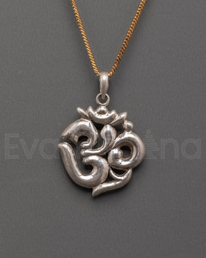  Om Symbol Locket 