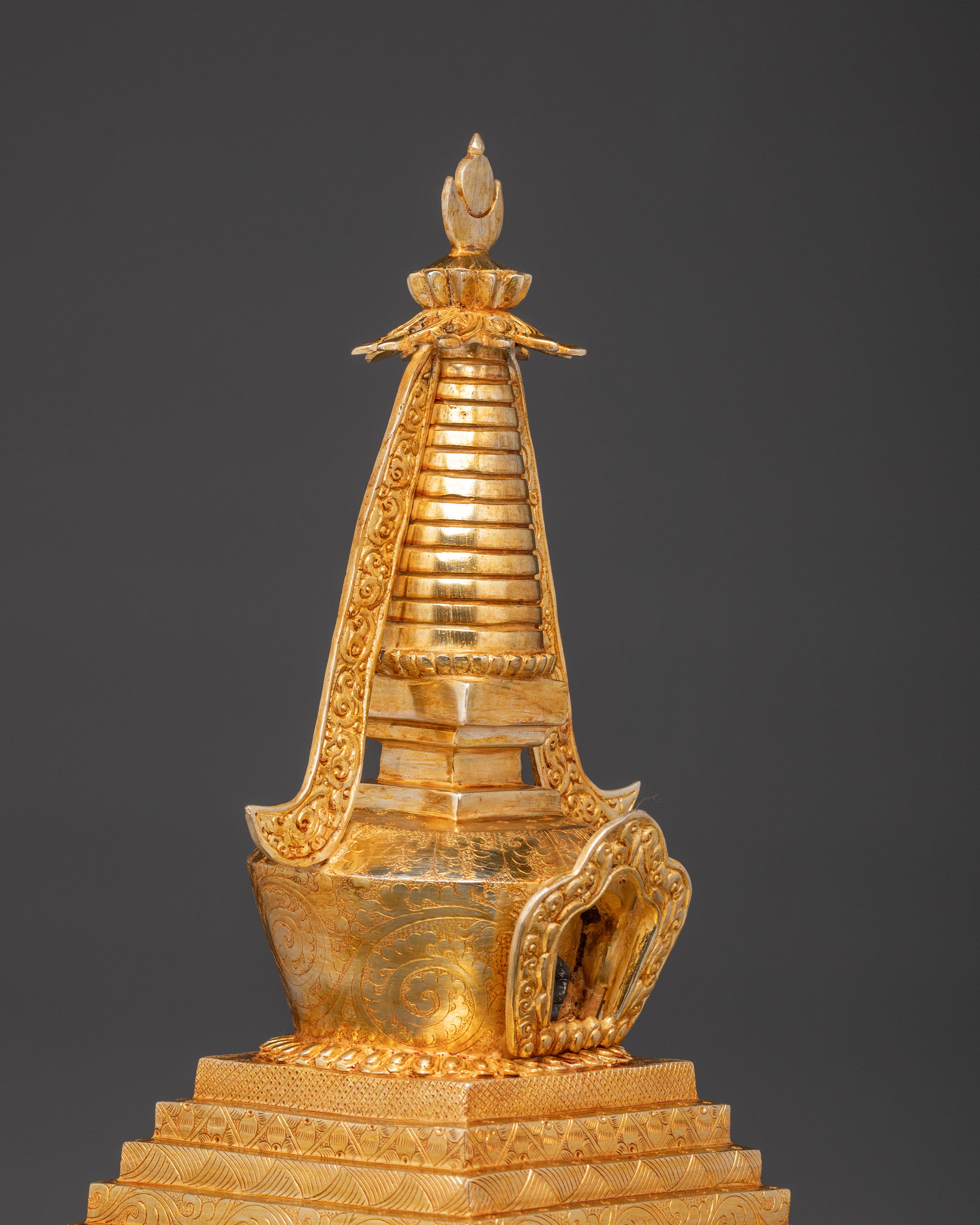 Traditional Tibetan Stupa for Peaceful Environment | Meditation Altar Decor