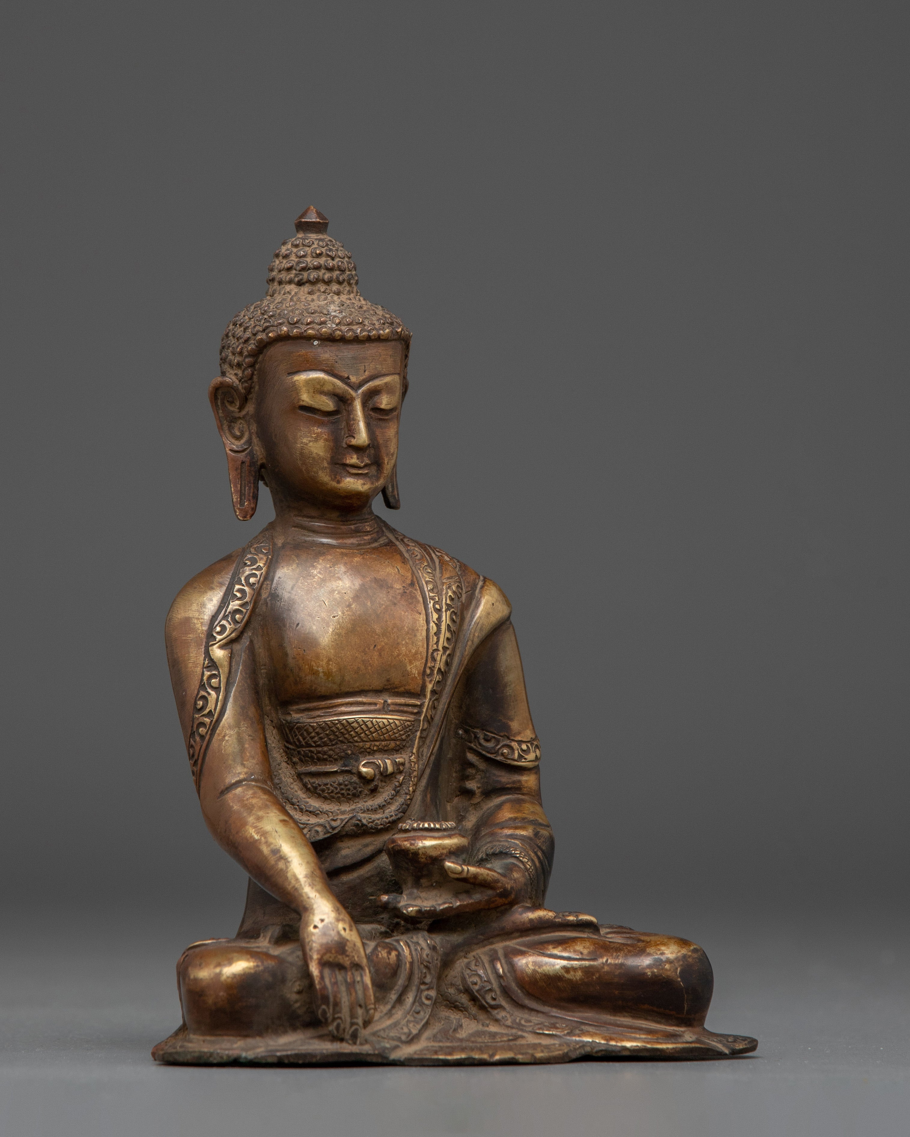 Sacred Dharma Symbol Shakyamuni Buddha Statue | Buddhist Enlightened Teacher