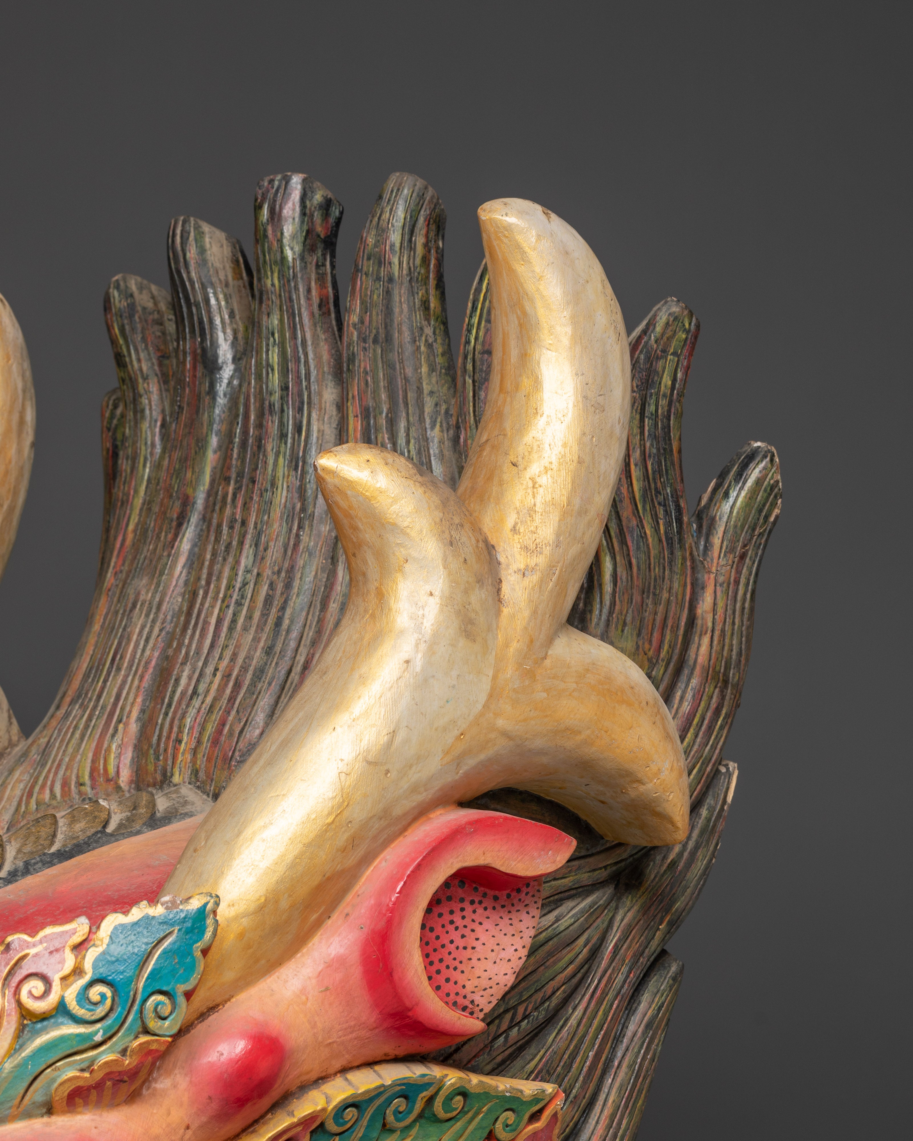 Wall Decor With Horns And Teeth | Handcrafted Art
