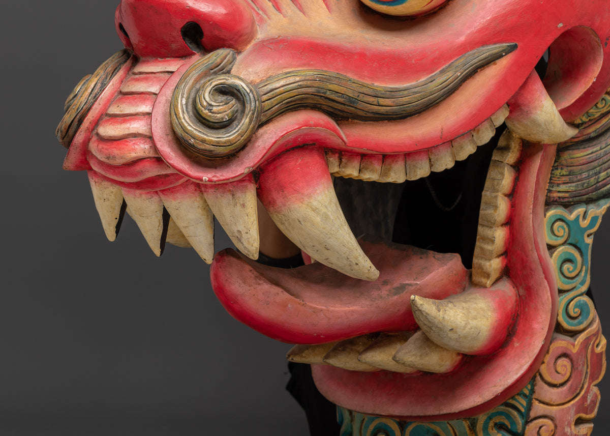 Wall Decor With Horns And Teeth | Handcrafted Art