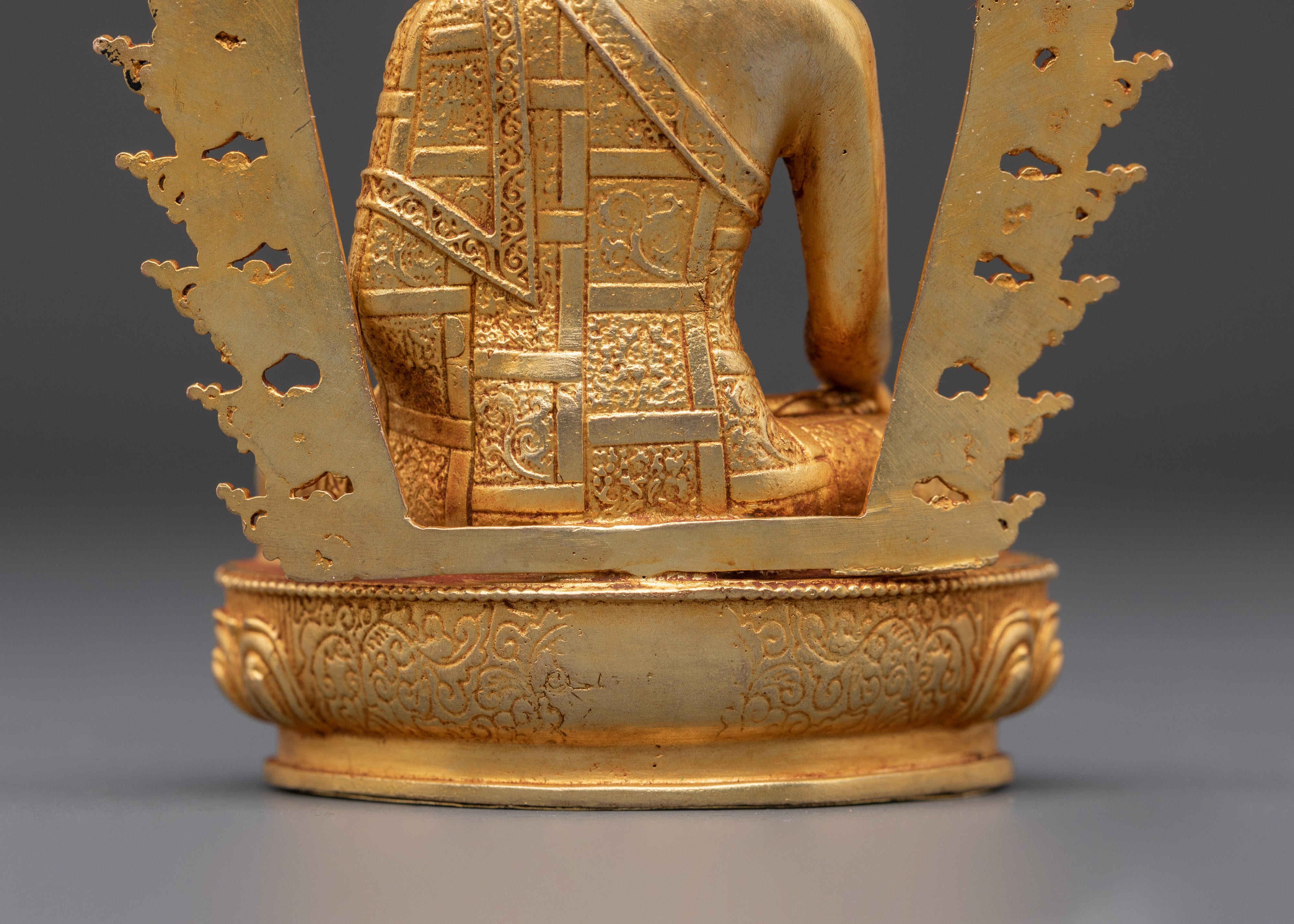 Meditating Buddha Shakyamuni Sculpture | Seated Enlightenment Pose