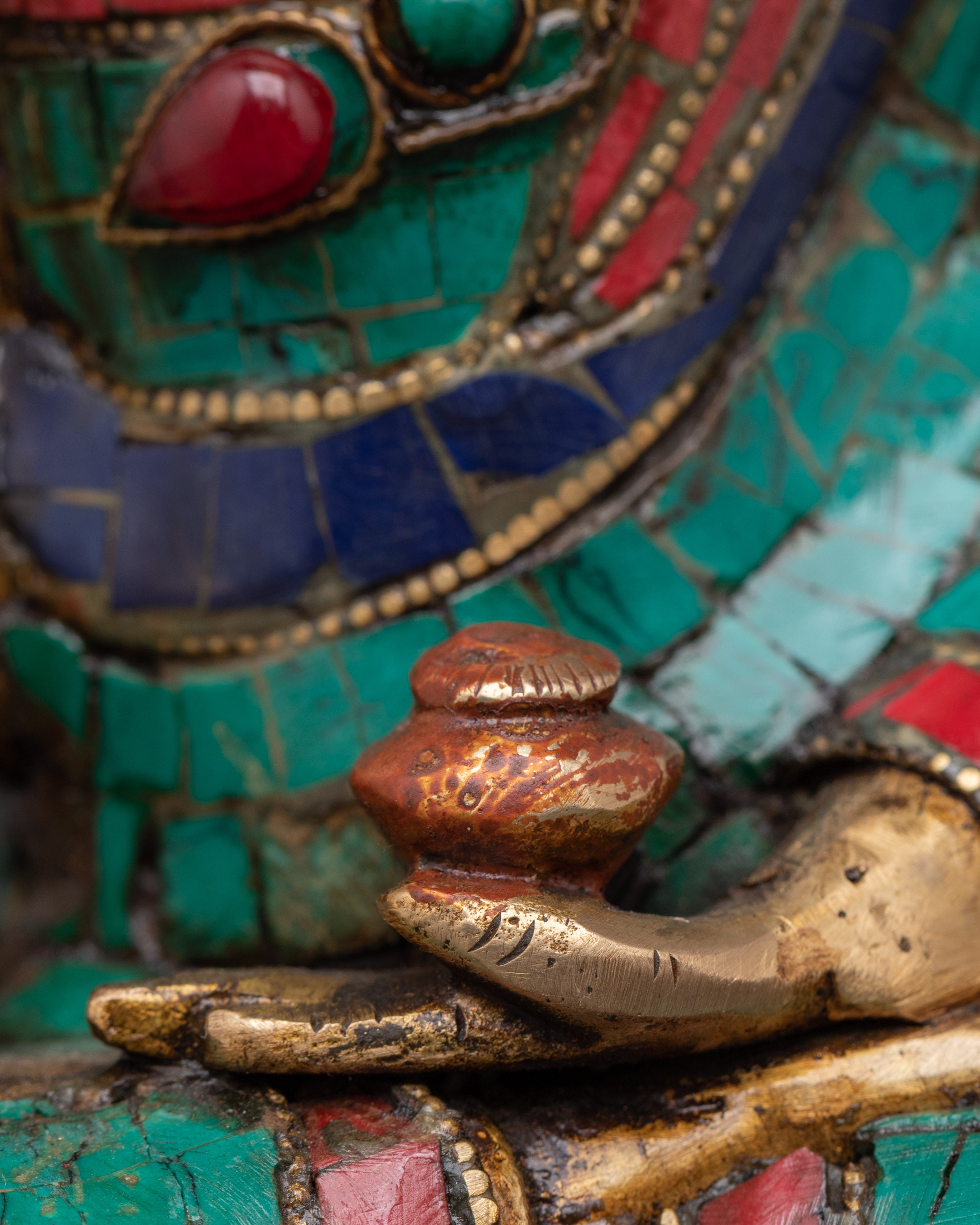Enlightened Shakyamuni Buddha Figurine | Spiritual Buddha Statue for Meditation
