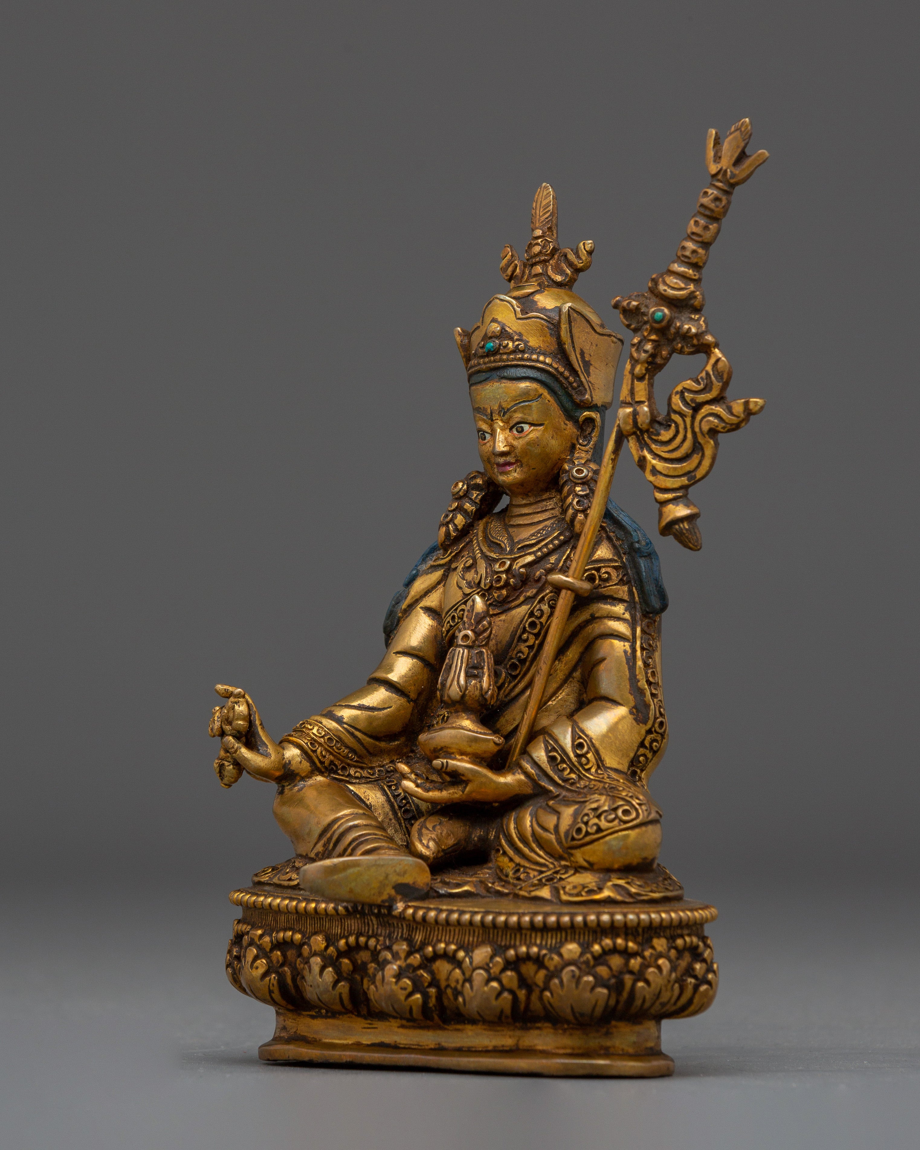 Sacred Meditation Idol Guru Rinpoche Statue | Tibetan Padmasambhava Spiritual Figurine