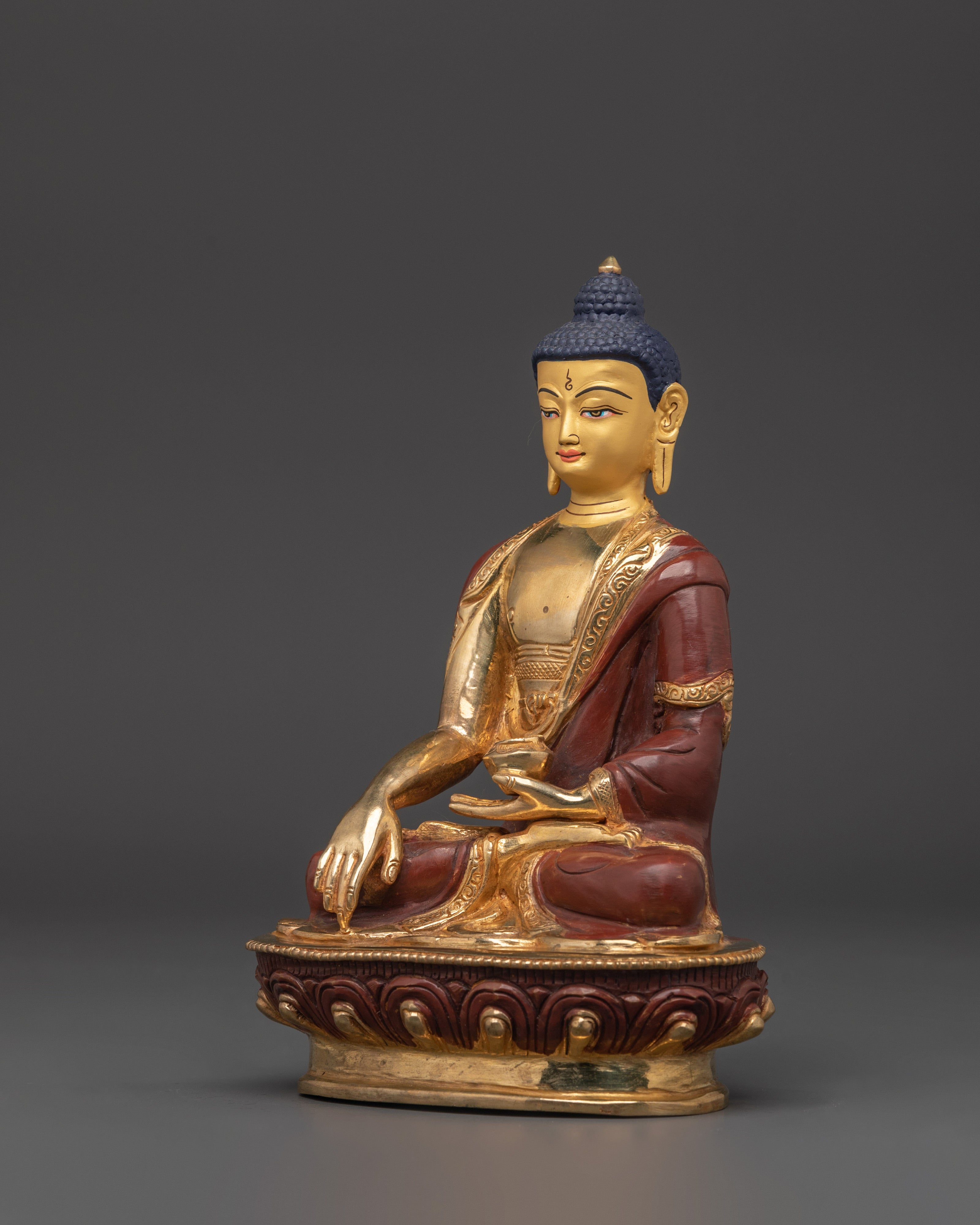 Shakyamuni Buddha Tibetan Zen Decor | Symbol of Peace and Enlightenmet
