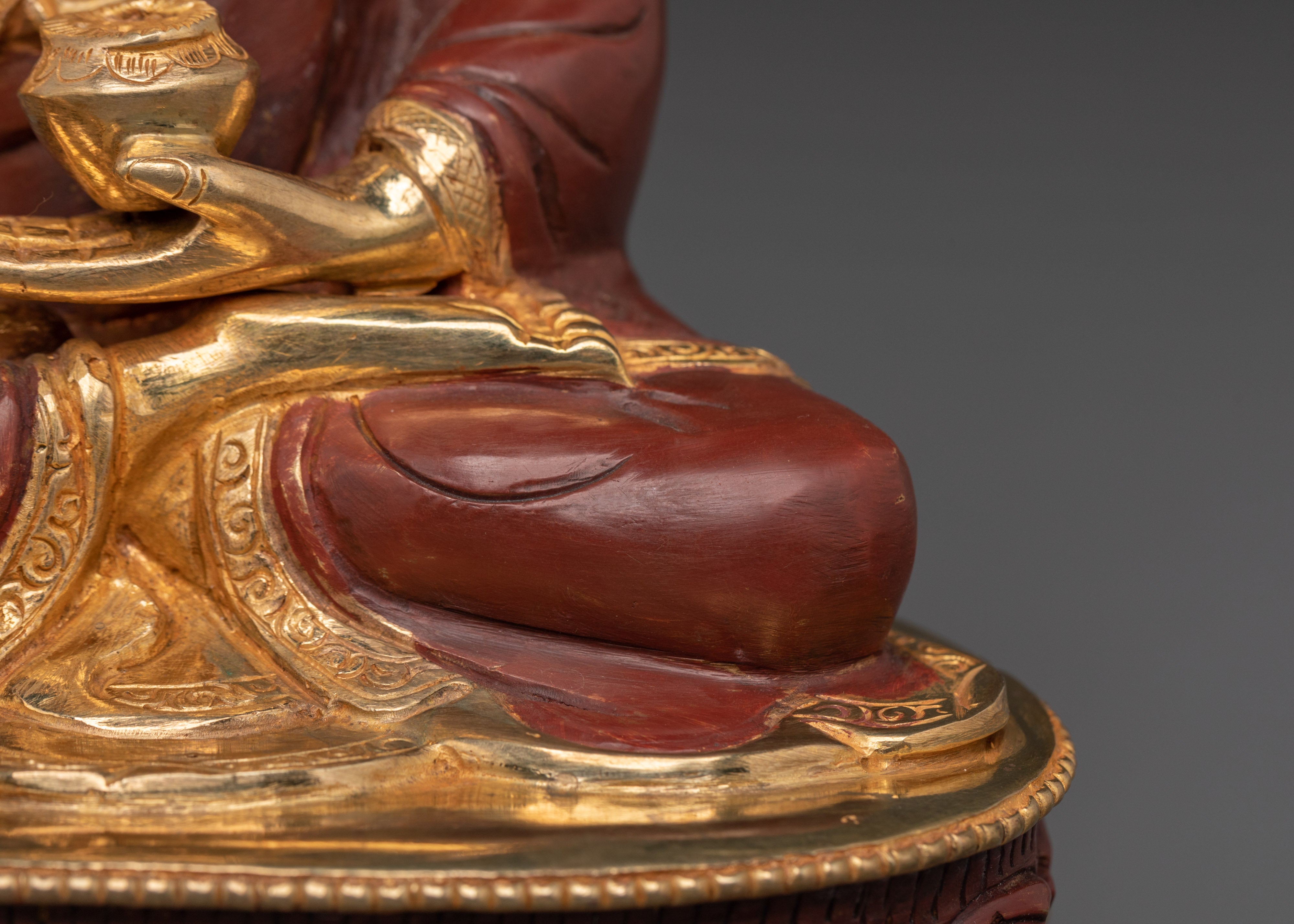 Shakyamuni Buddha Tibetan Zen Decor | Symbol of Peace and Enlightenmet