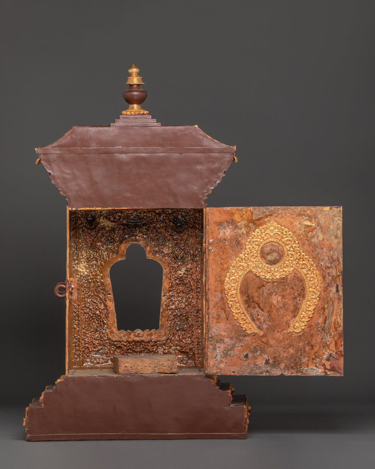 Buddhist Shrine Ghau Box | Kalachakra Altar Reliquary