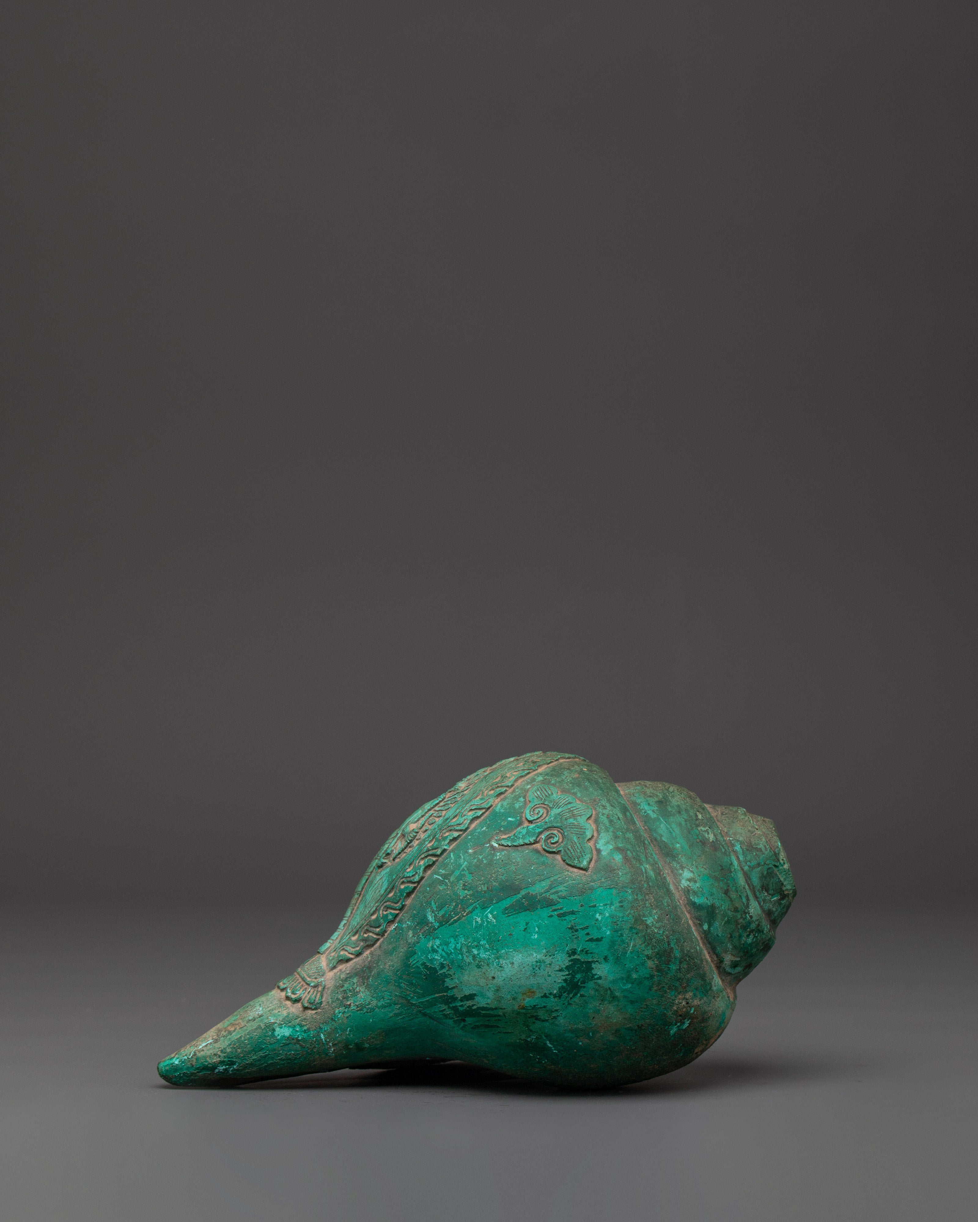 Decorative Conch Shell | Tibetan Sacred Shell
