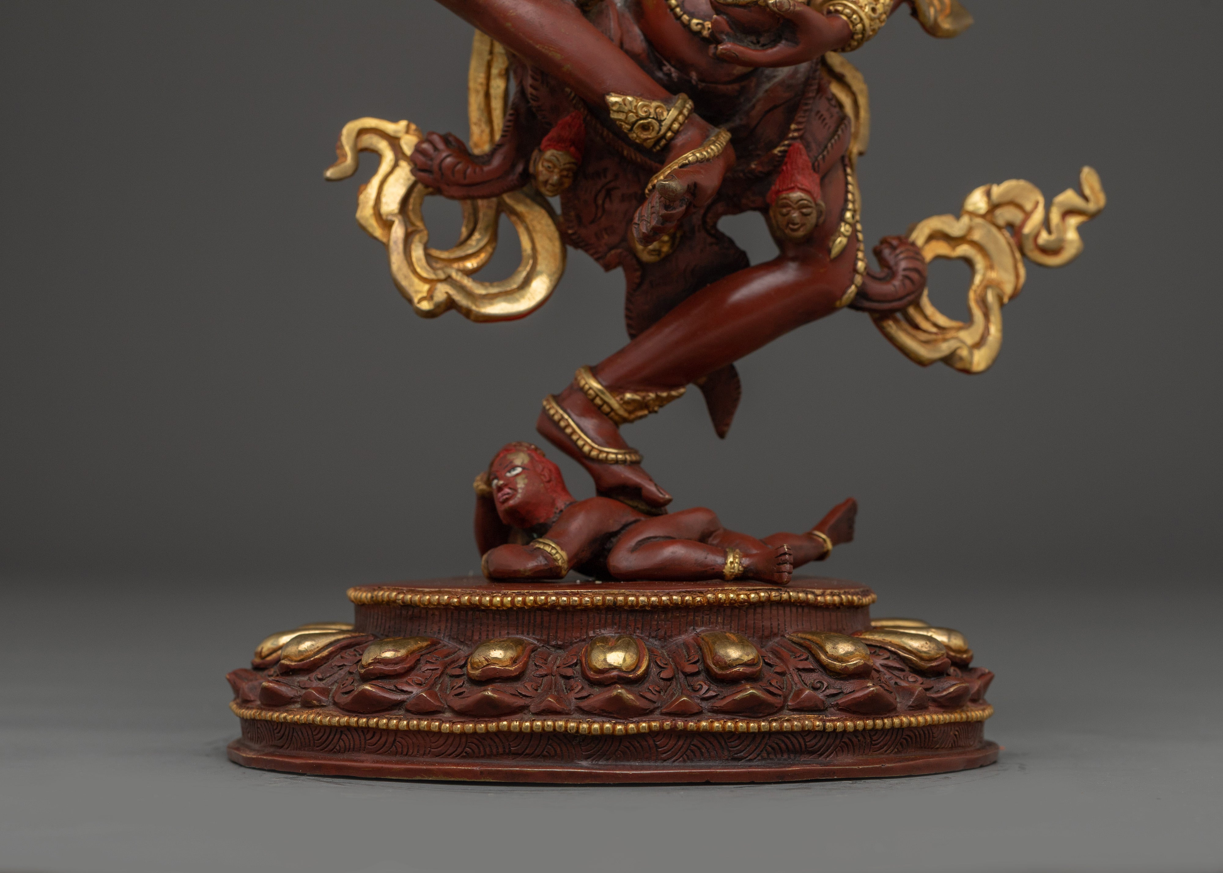 Wrathful Deity Simhamukha Statue | Powerful Buddhist Protector for Spiritual Strength