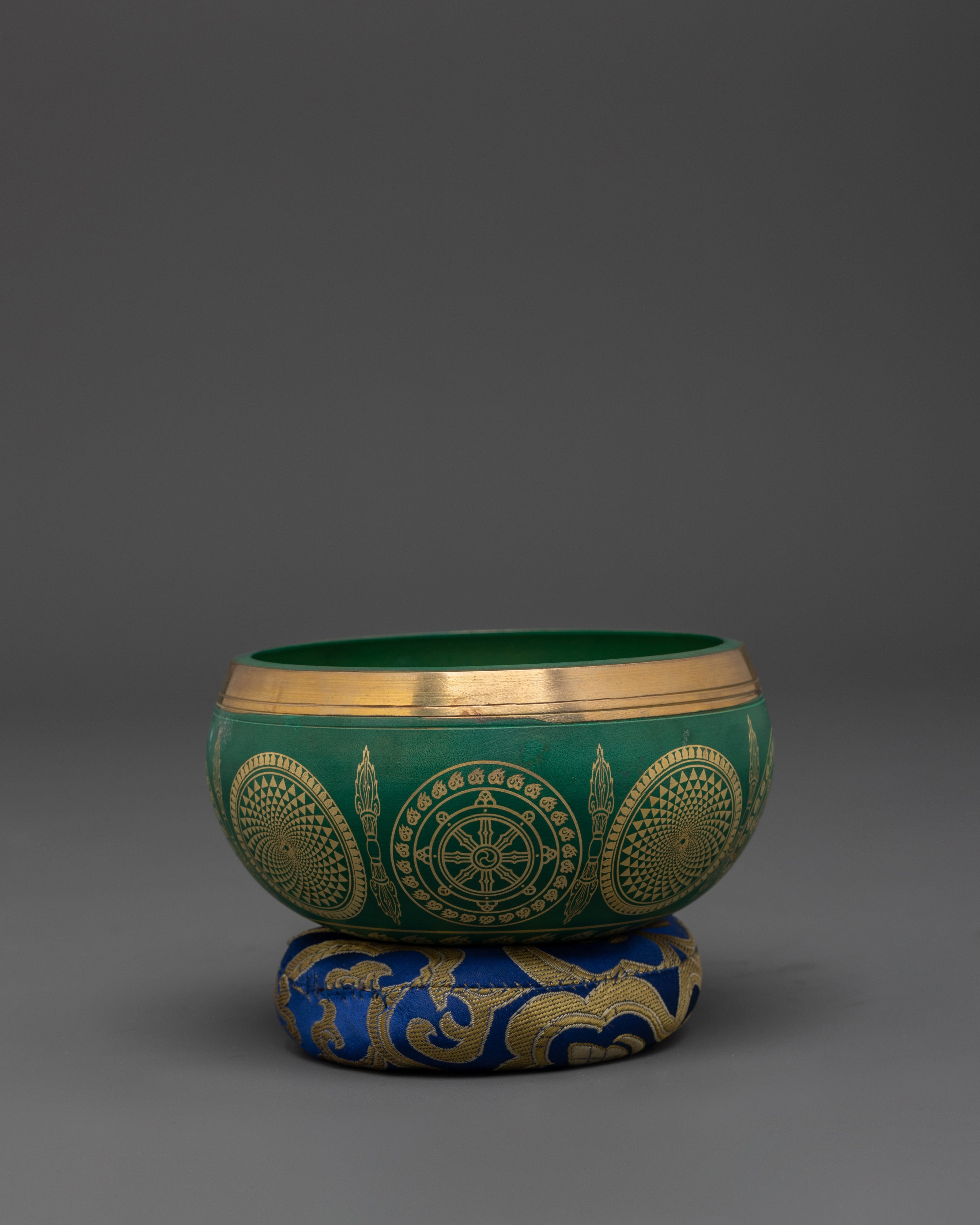 Tibetan Singing Bowl for Mediation