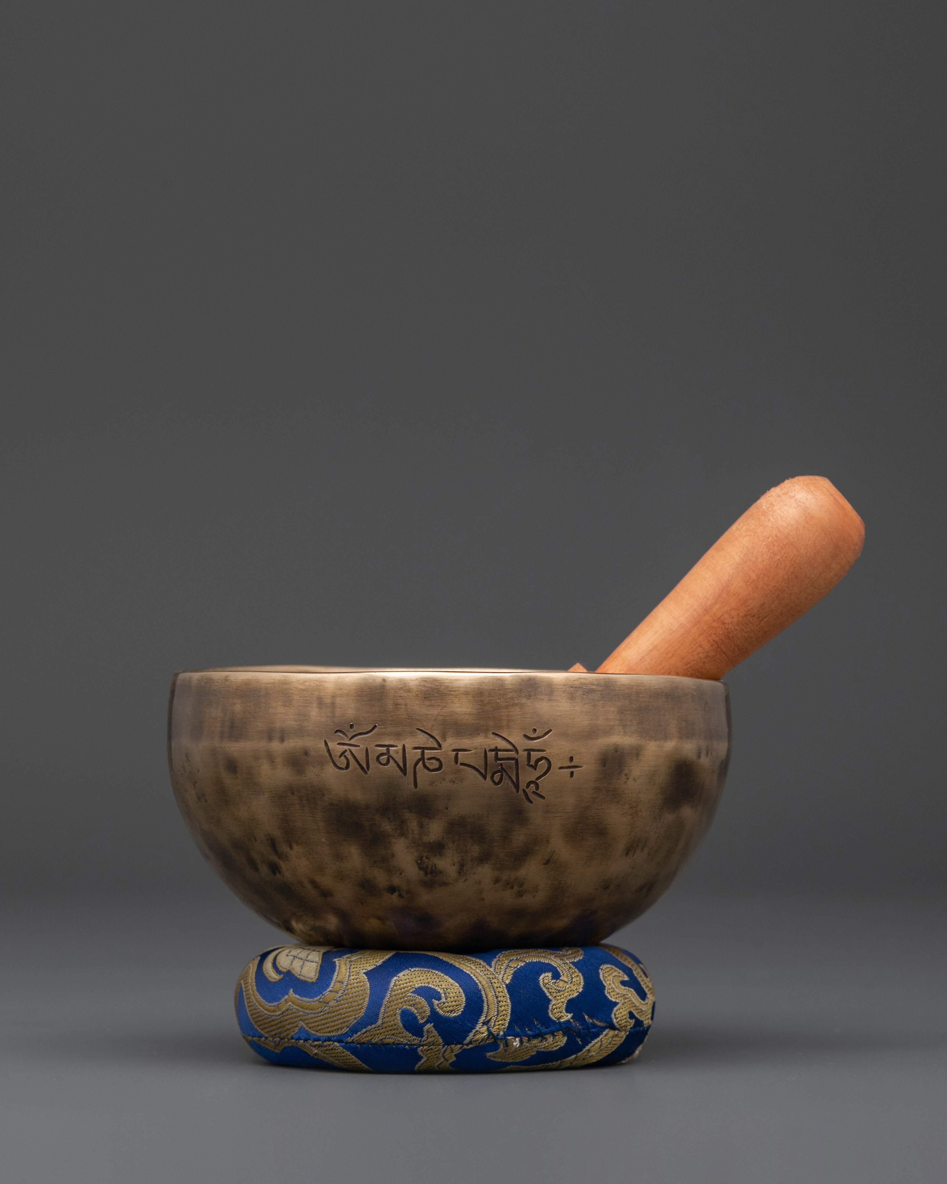 Handmade Tibetan Singing Bowl for Meditation | Buddhist healing bowl