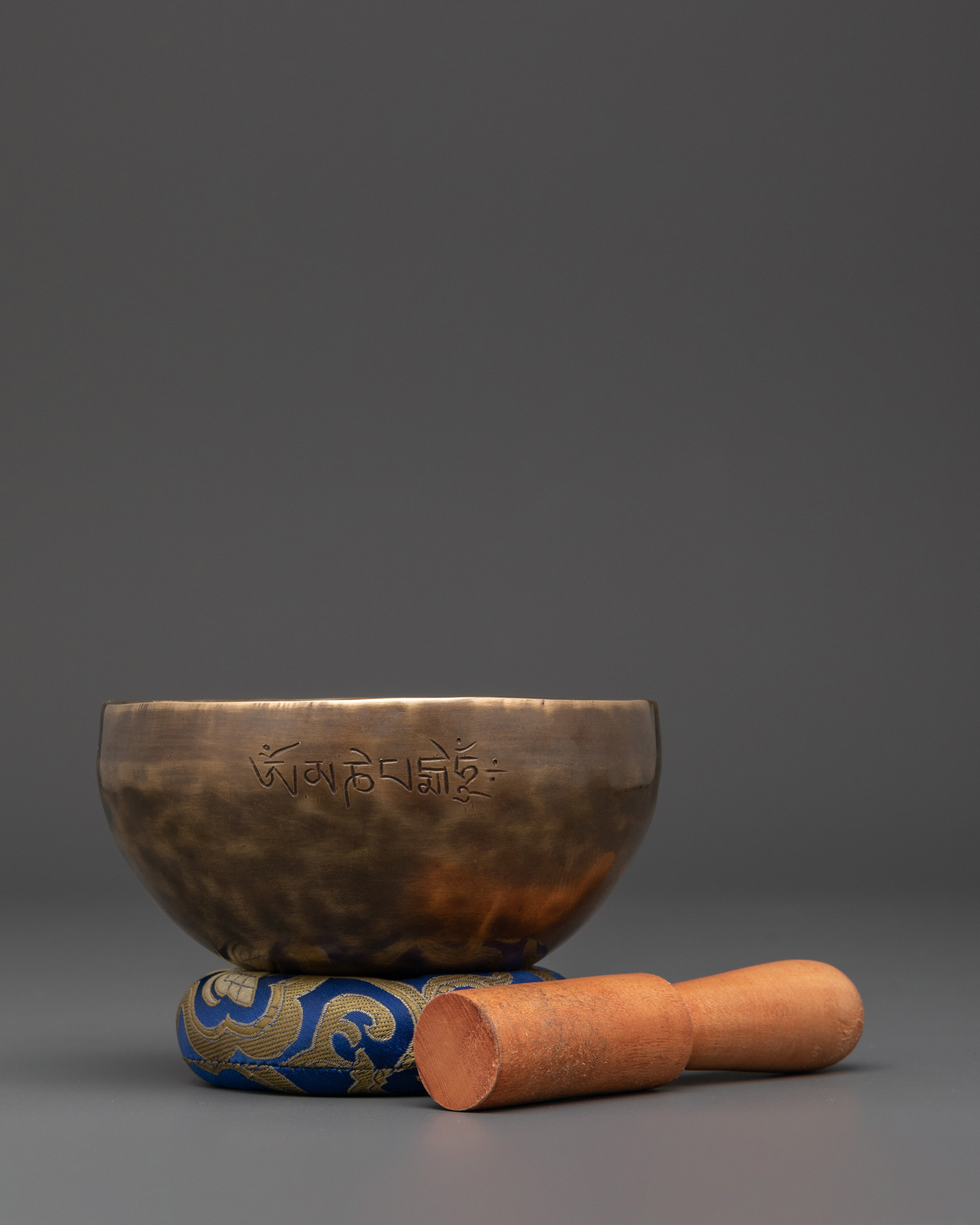 Tibetan Sound Healing Singing Bowl | Chakra Cleansing & Mindfulness