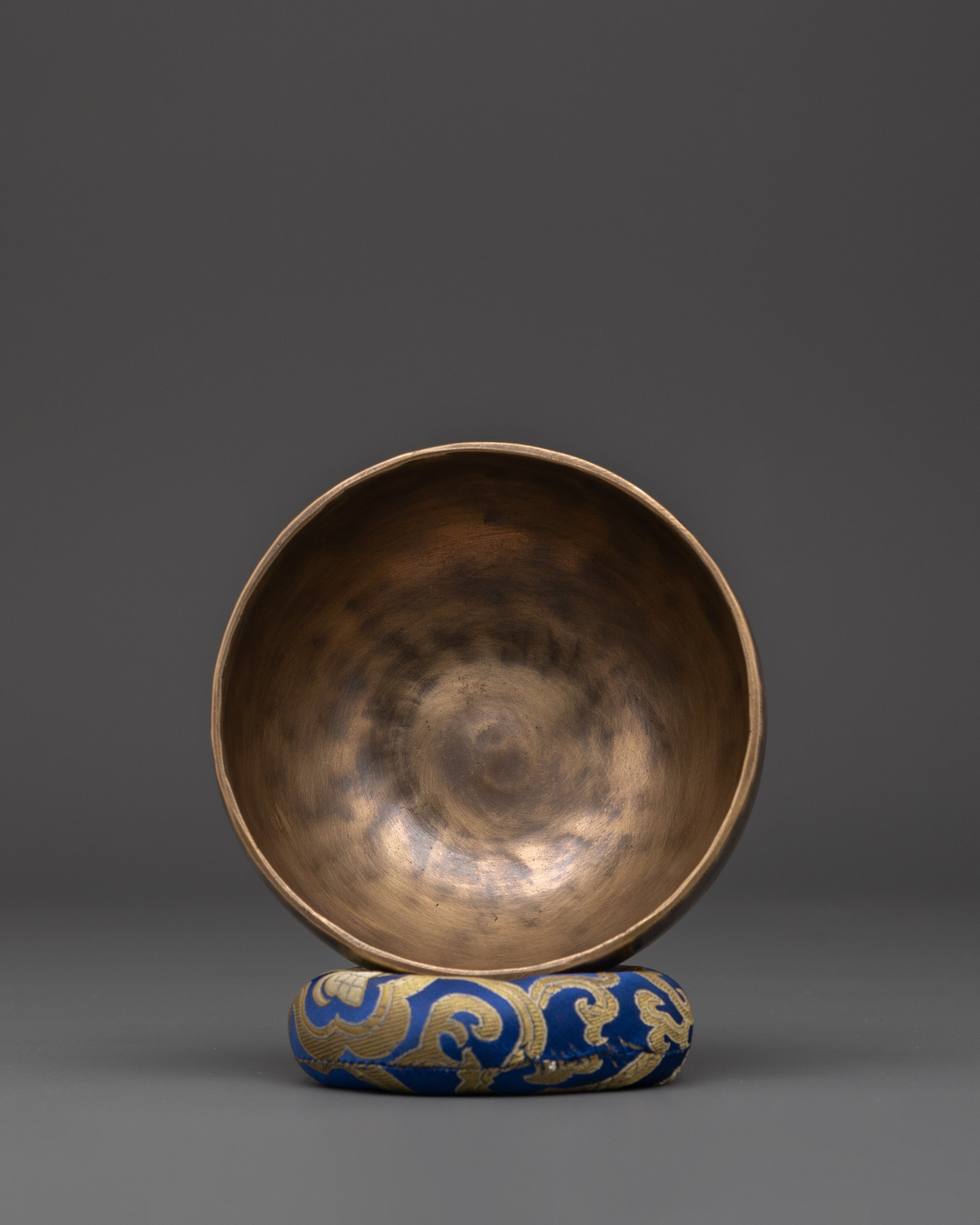 Tibetan Sound Healing Singing Bowl | Chakra Cleansing & Mindfulness