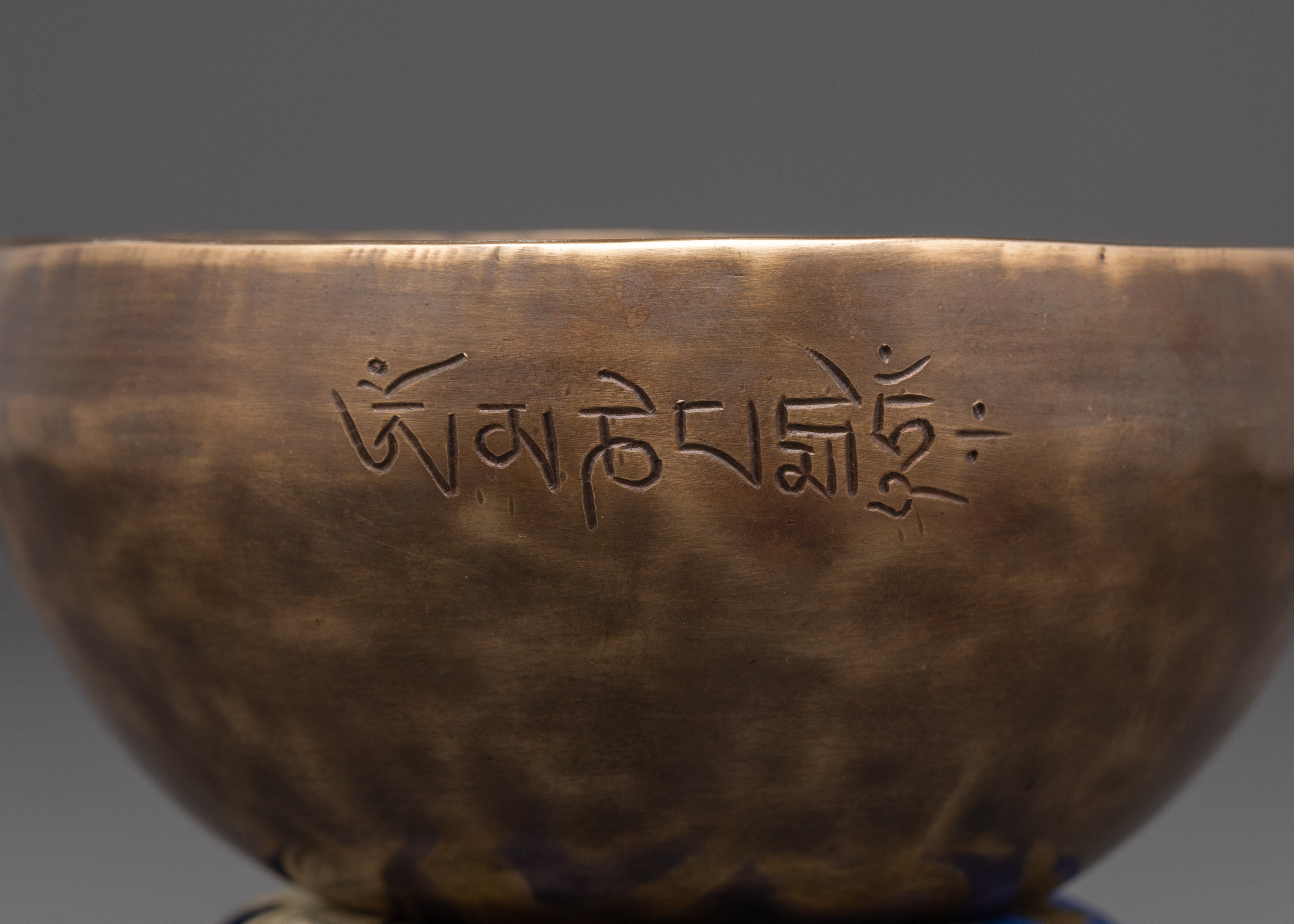 Tibetan Sound Healing Singing Bowl | Chakra Cleansing & Mindfulness