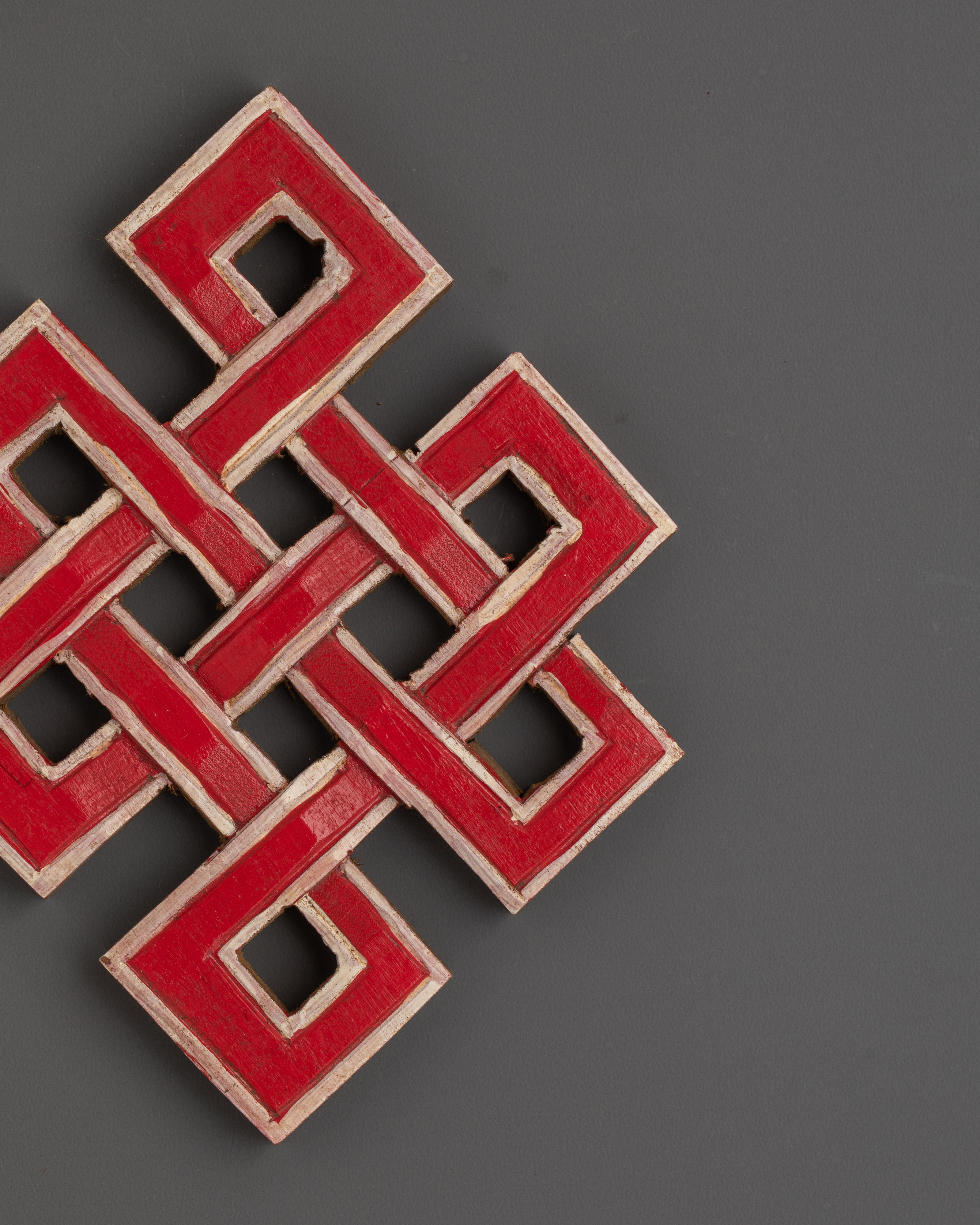 Endless Knot Symbol | Home Decor