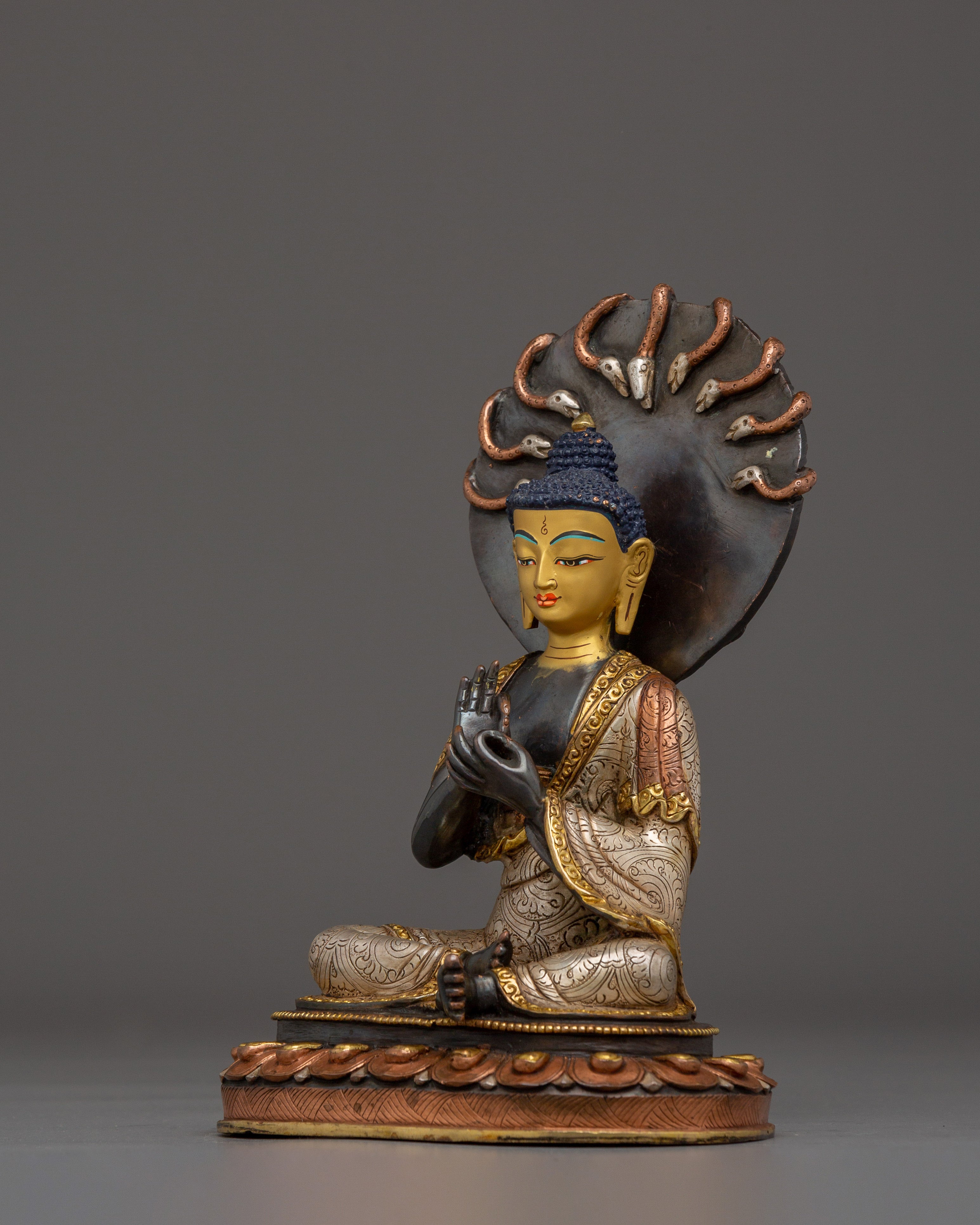 Buddhist Monk Nagarjuna Statue | Revered Philosopher Nagarjuna