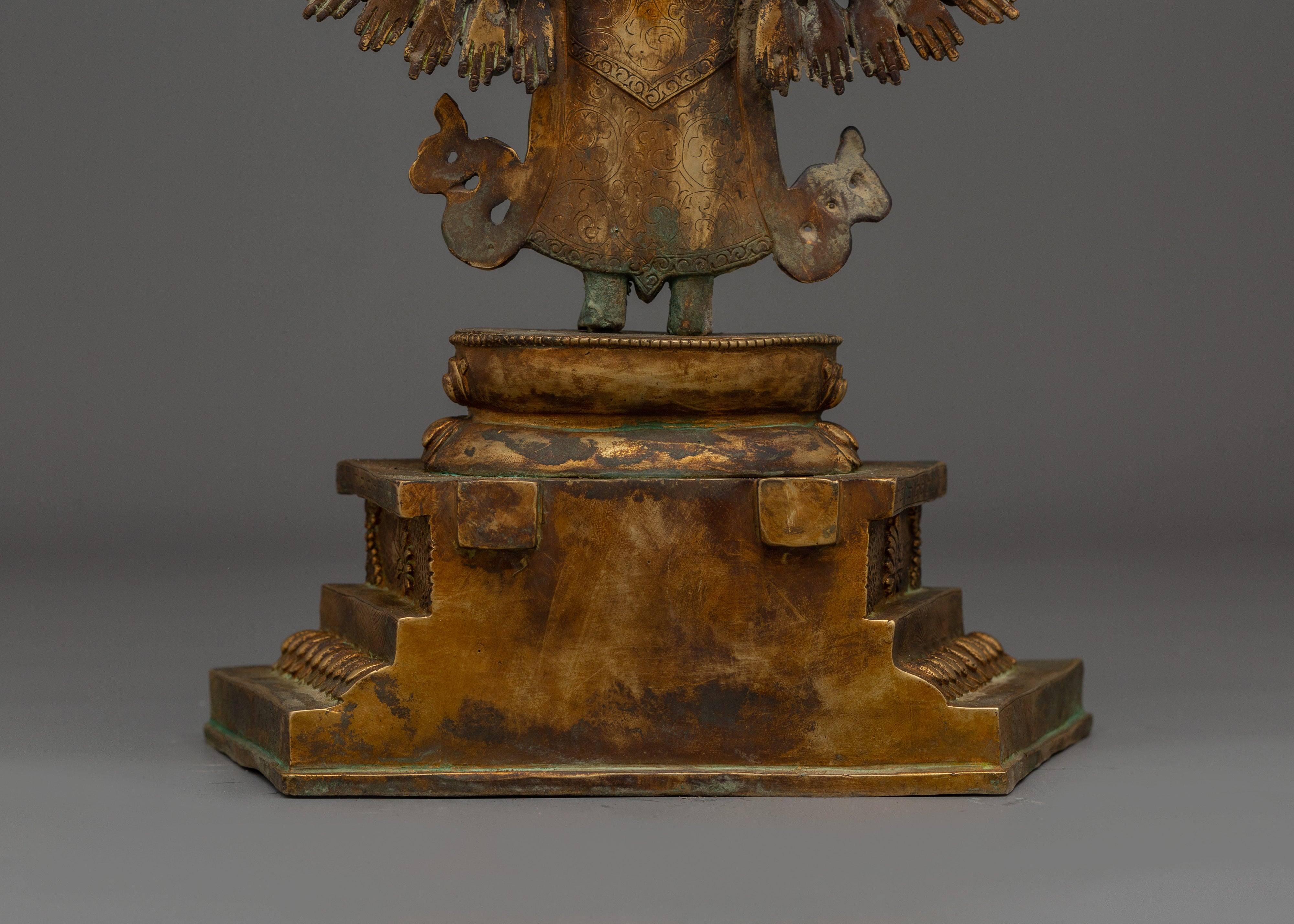 Tibetan 1000 Armed Chenrezig Statue | Divine Protector of Compassion