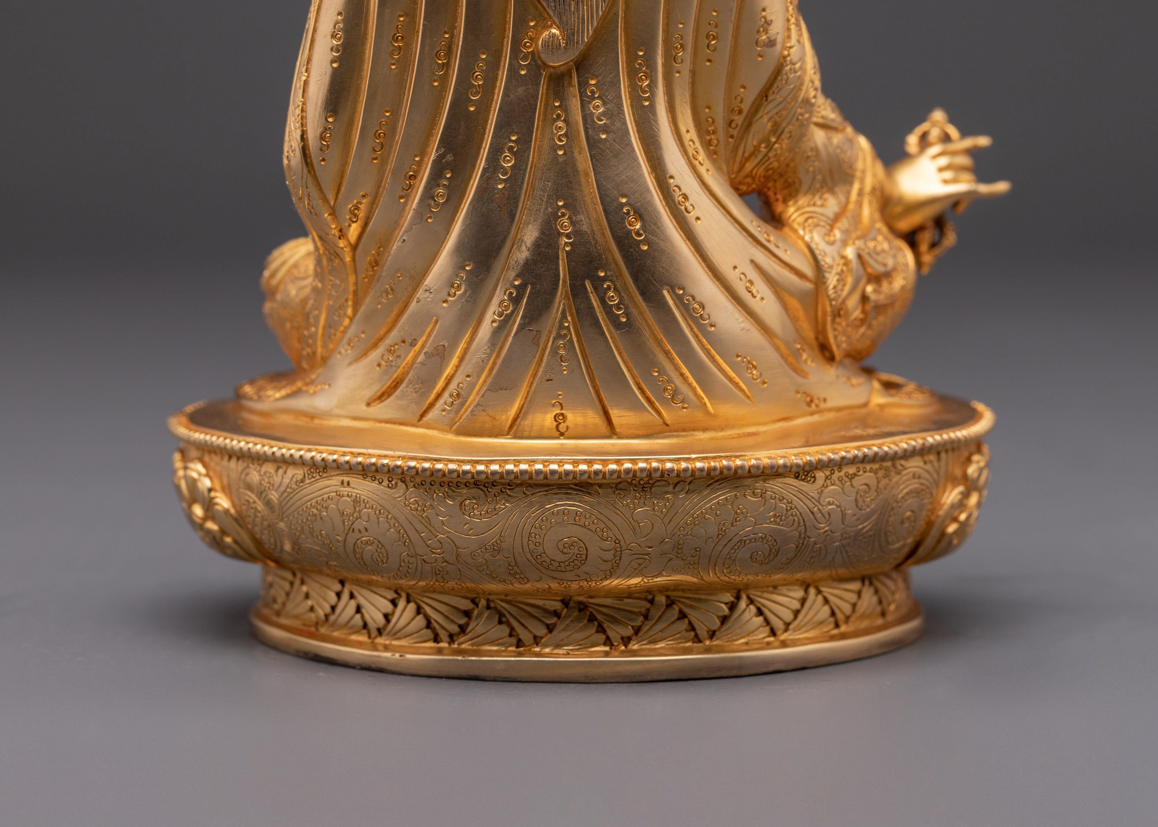 Padmasambhava Sculpture | Tibetan Guru Rinpoche Statue