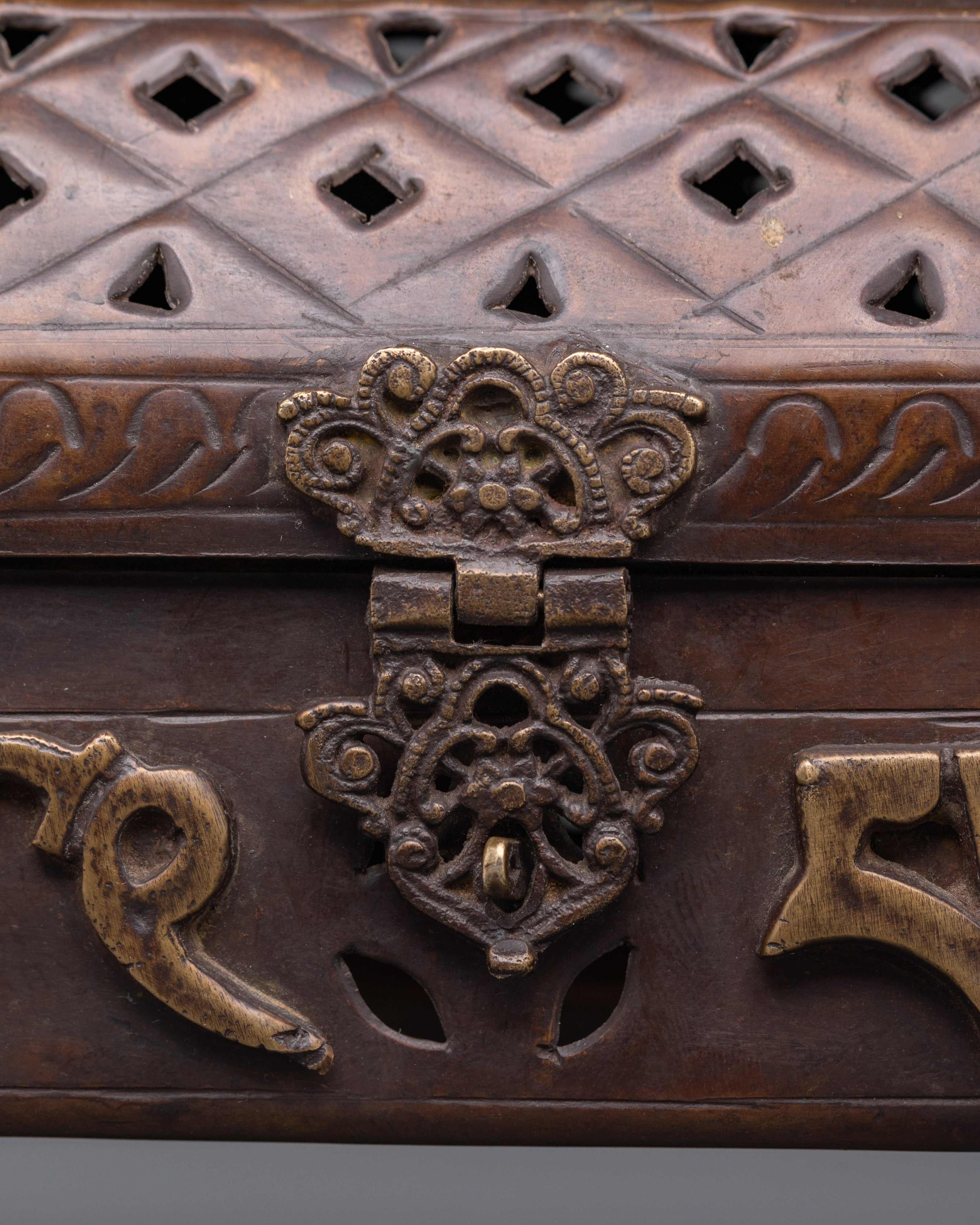 Tibetan Incense Burner for Ceremonial Practices | Symbol of Purification