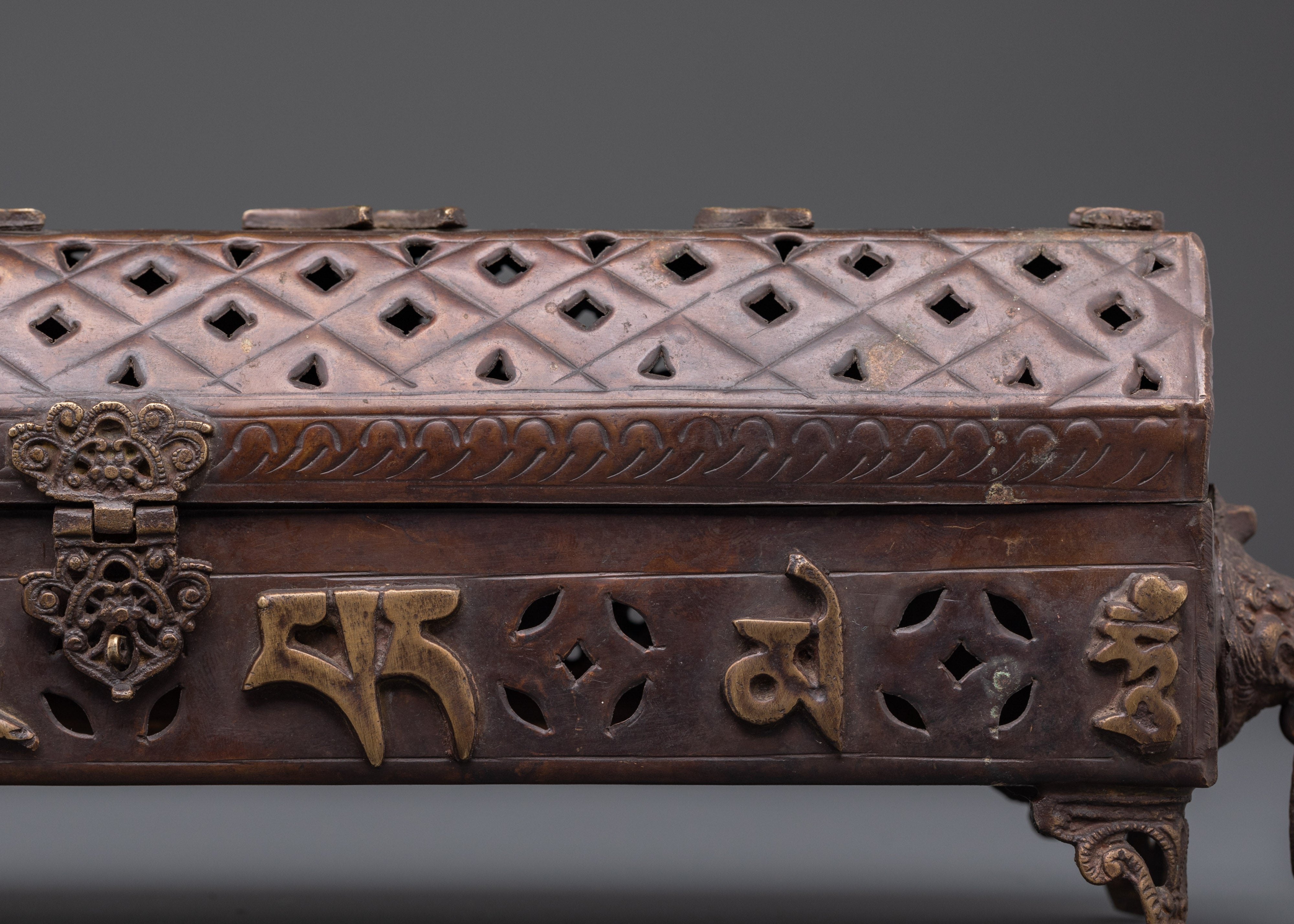 Tibetan Incense Burner for Ceremonial Practices | Symbol of Purification