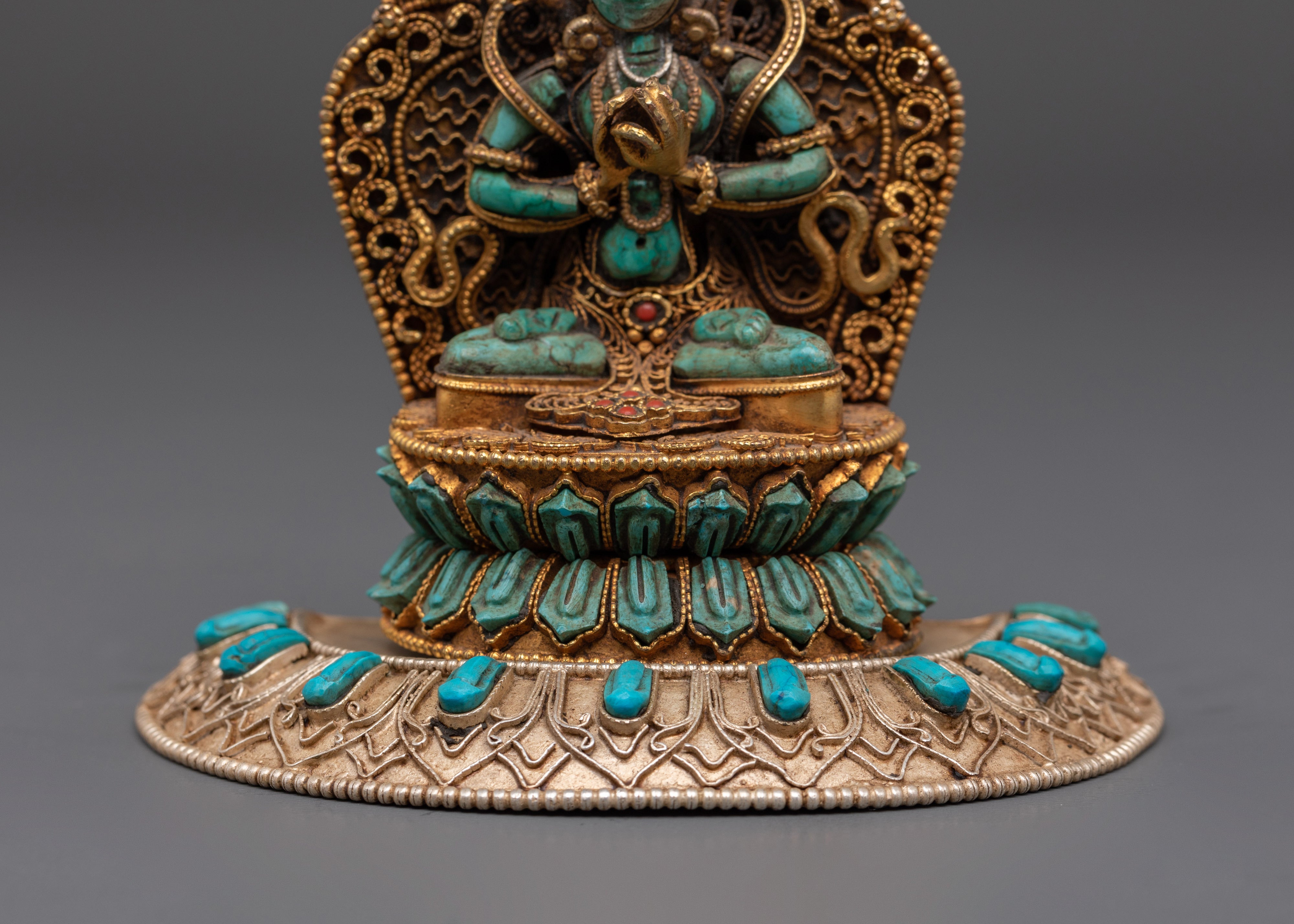 Tibetan Wisdom Deity Vairochana Statue | Representation of Compassion