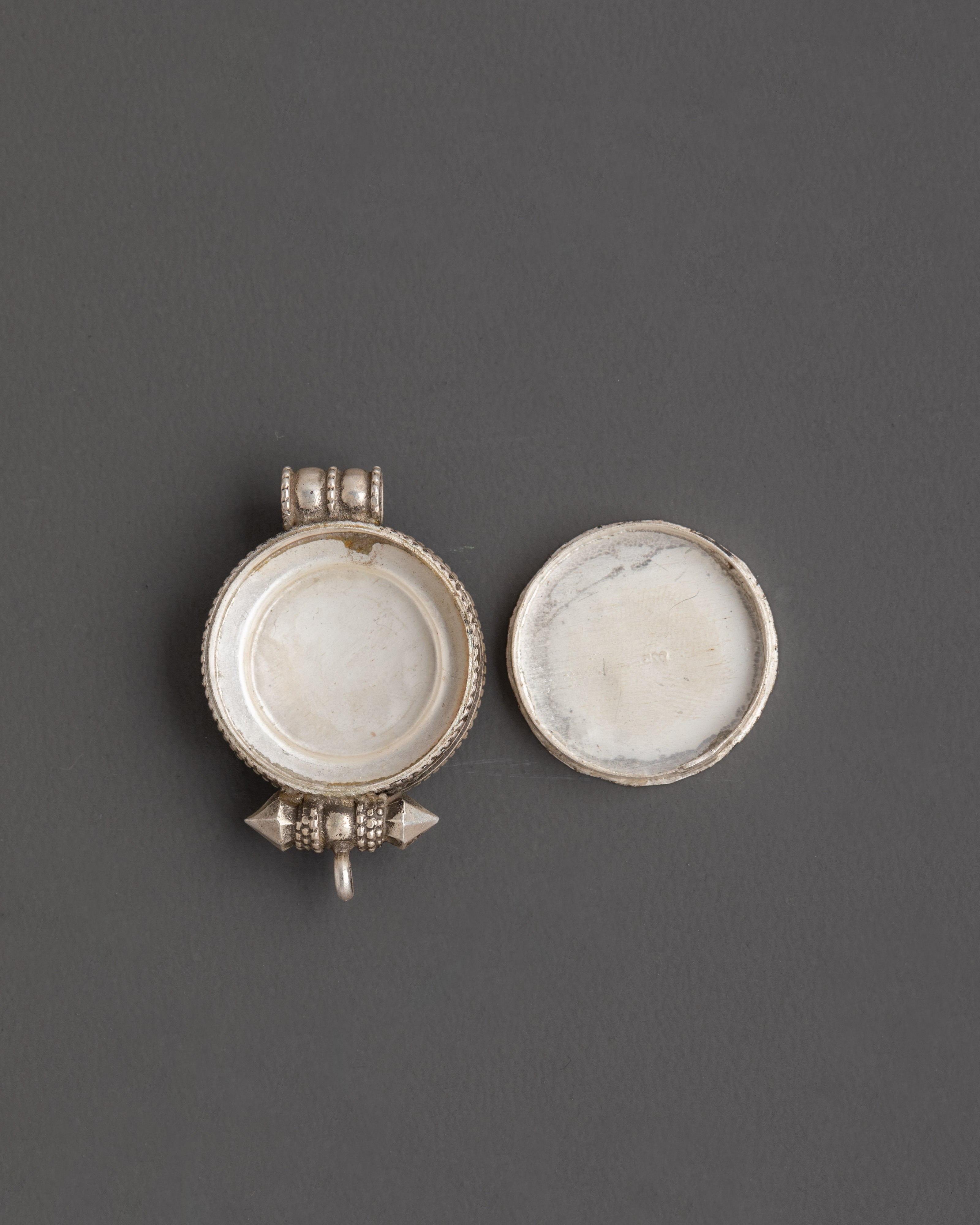 Sacred Ghau Locket | Amulet for Spiritual Practices