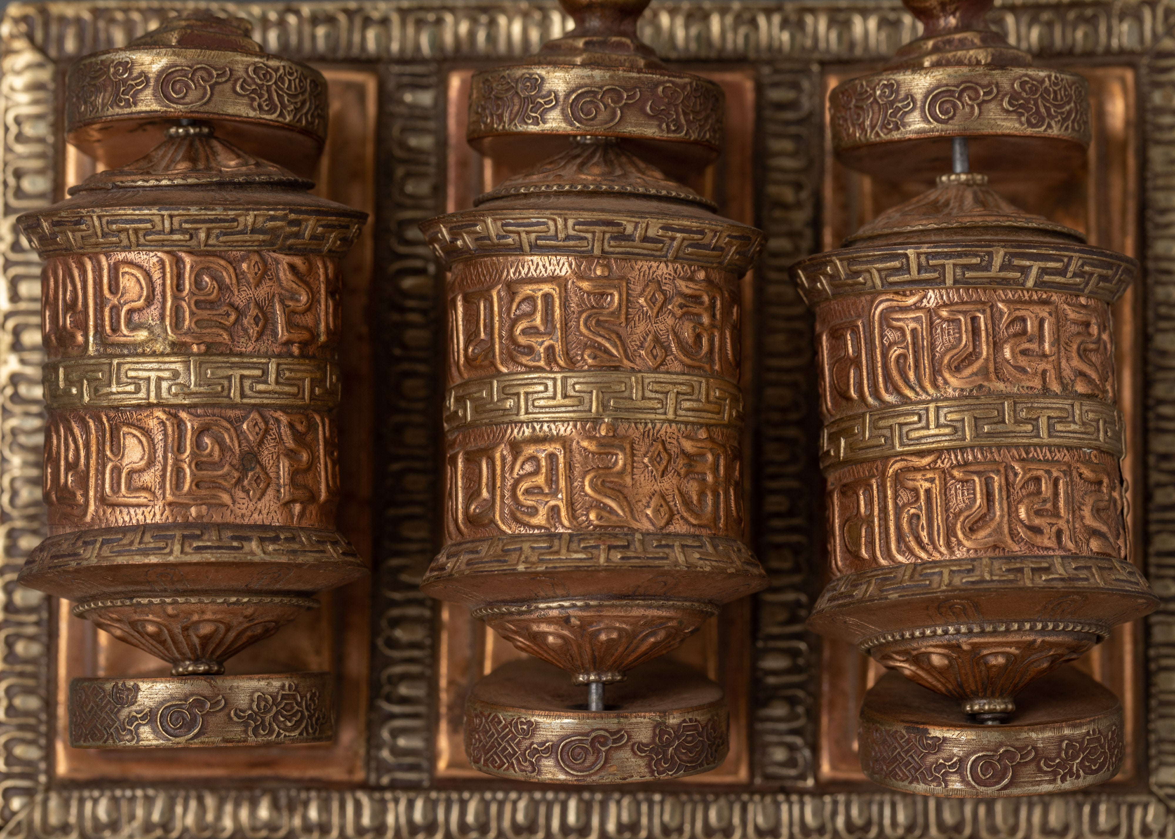 Handcrafted Buddhist Altar Prayer Wheel | Sacred Mantra Wheel for Mindfulness