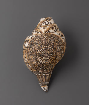 handcrafted-tibetan-conch-shell