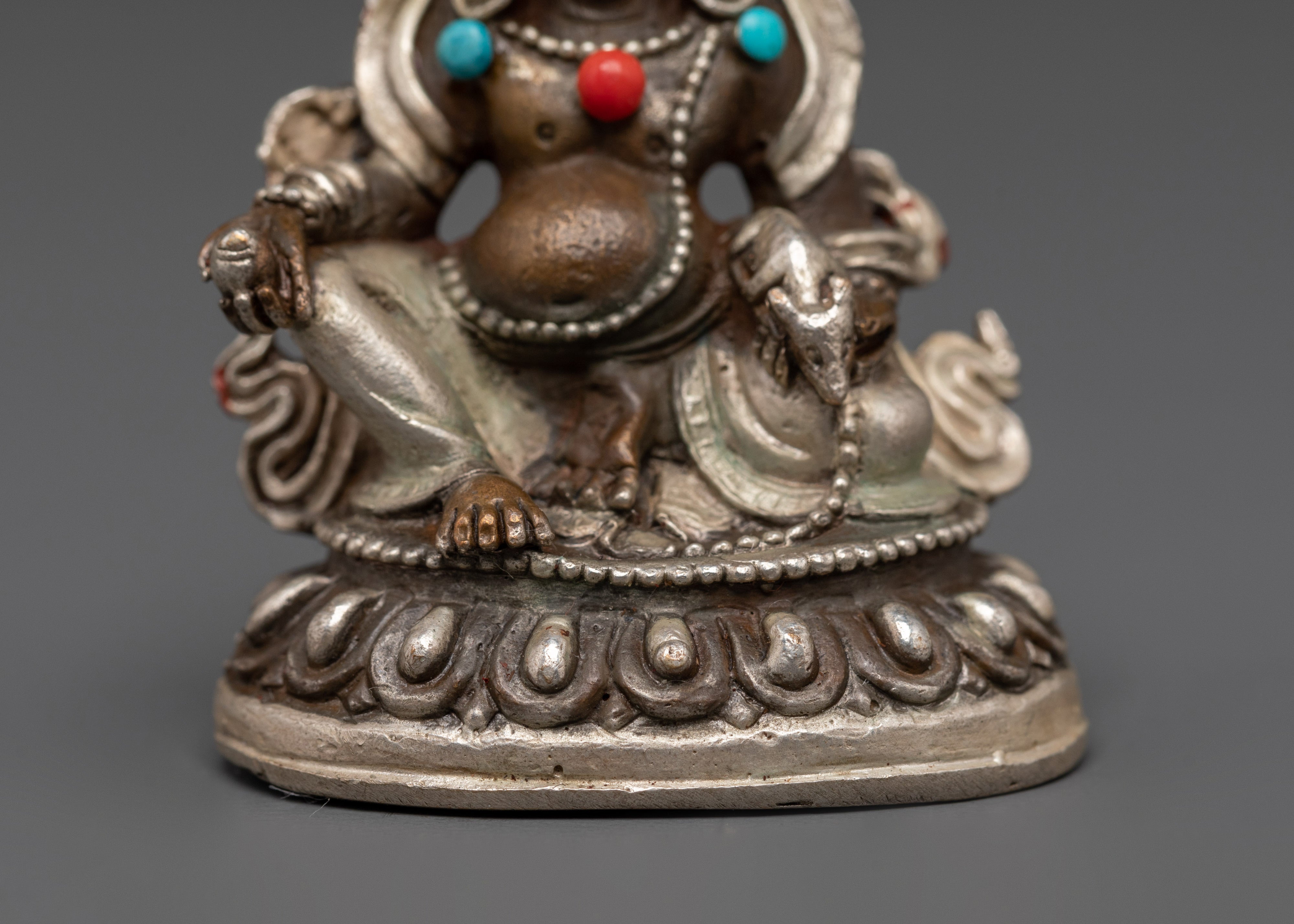 Handmade Dzambhala Wealth Deity Statue | Buddhist Altar Decor