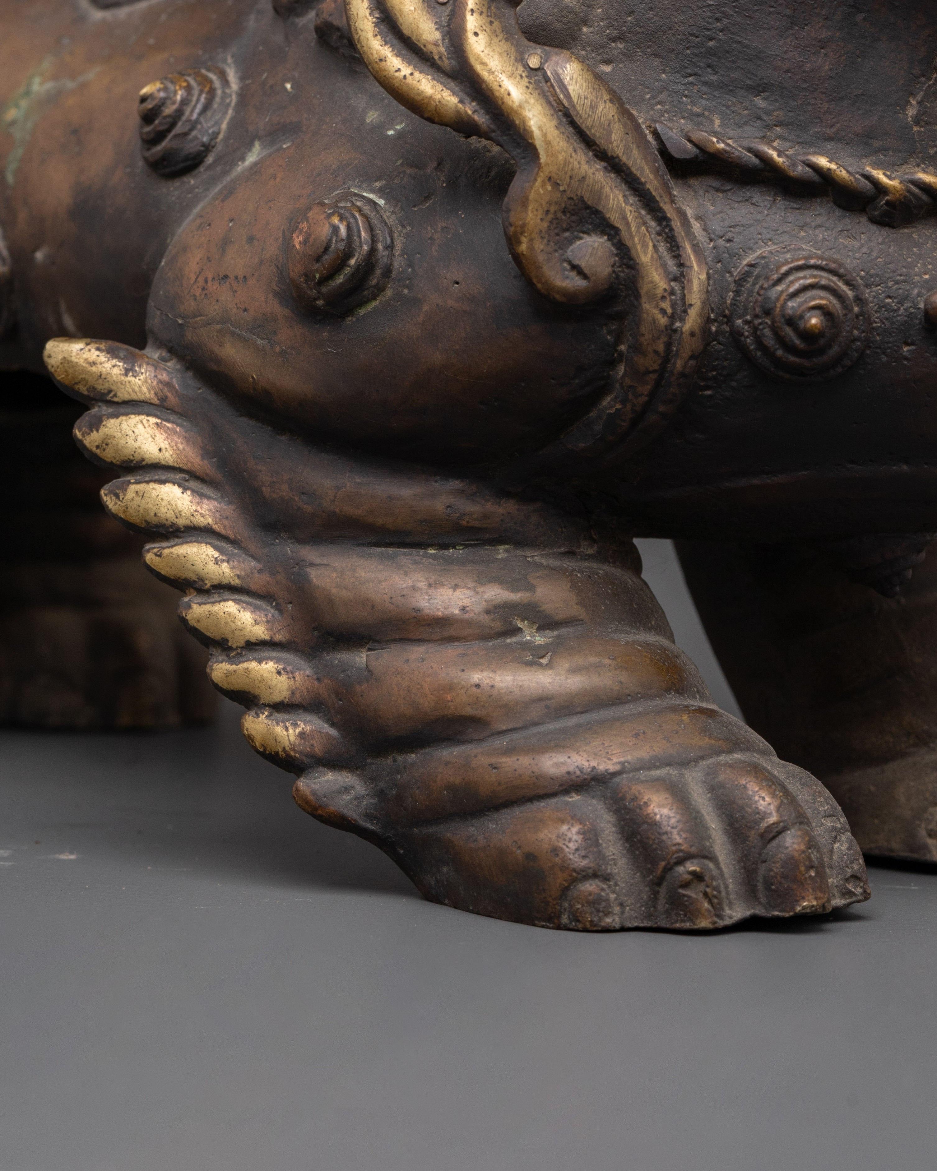 Himalayan Guardian Lion Sculptures Set | Sacred Bronze Protector Pair