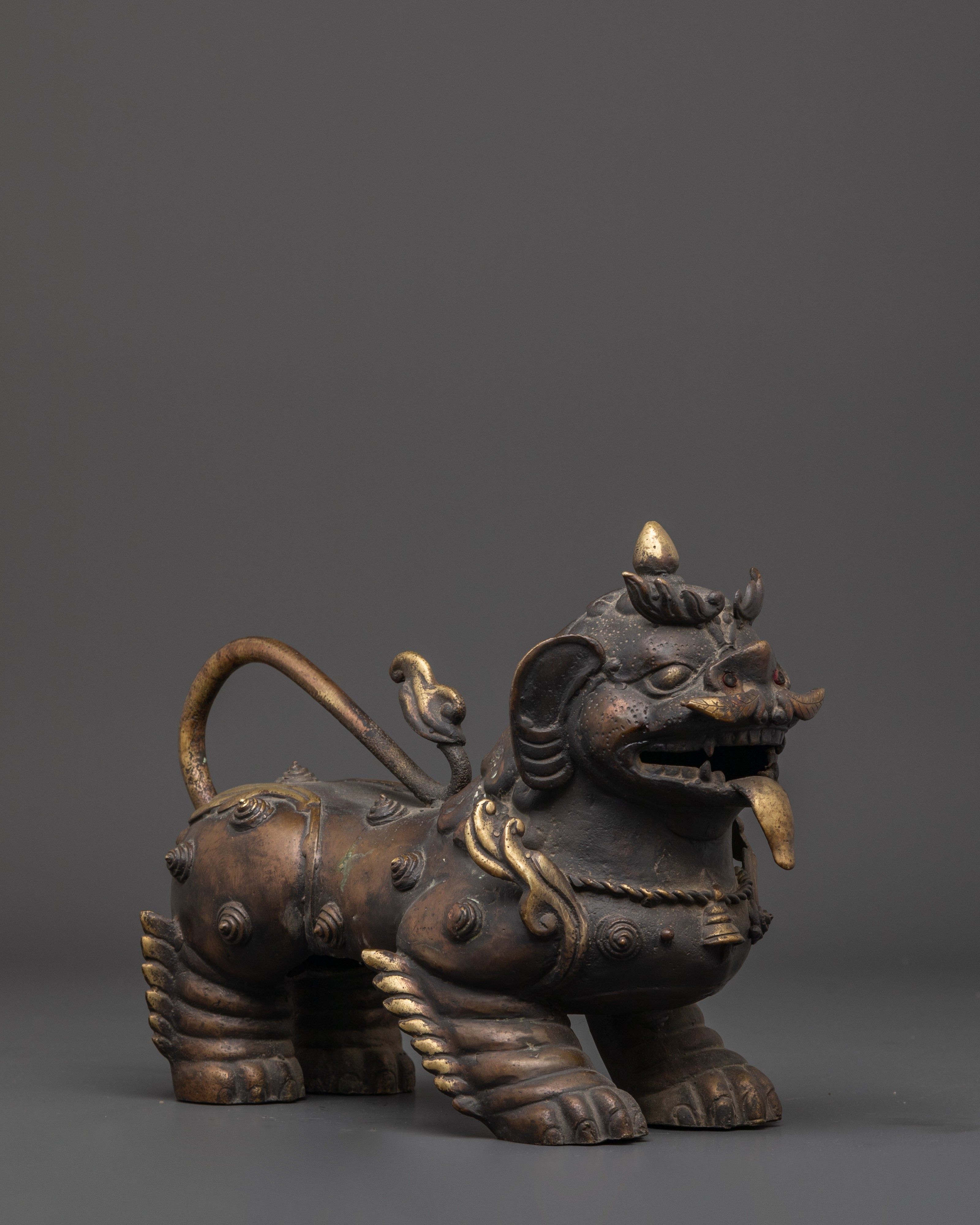 Himalayan Guardian Lion Sculptures Set | Sacred Bronze Protector Pair