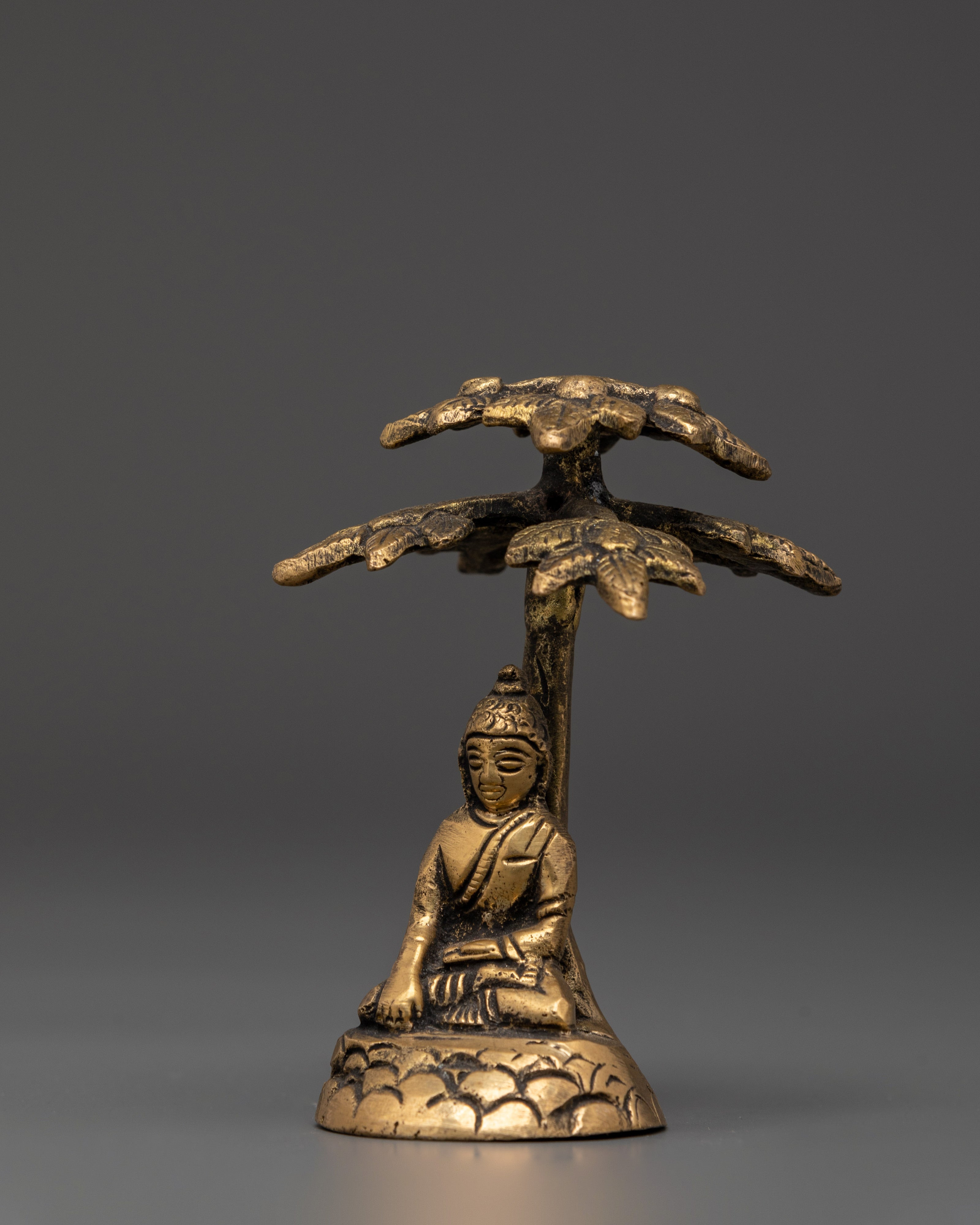 Sacred Dharma Shakyamuni Buddha Statue | Handcrafted Spiritual Sculpture