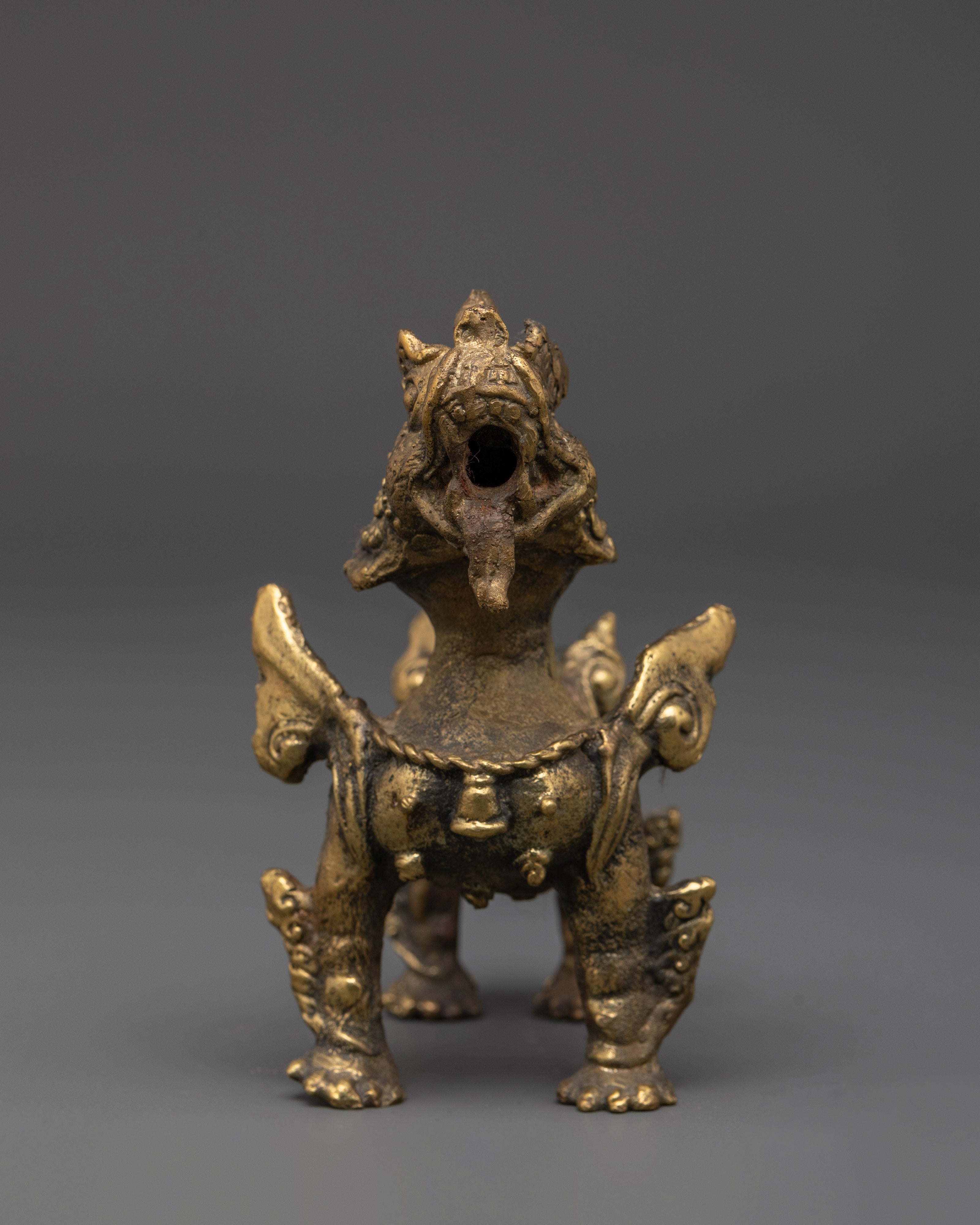 Buddhist Altar Lion Set | Sacred Himalayan Guardian