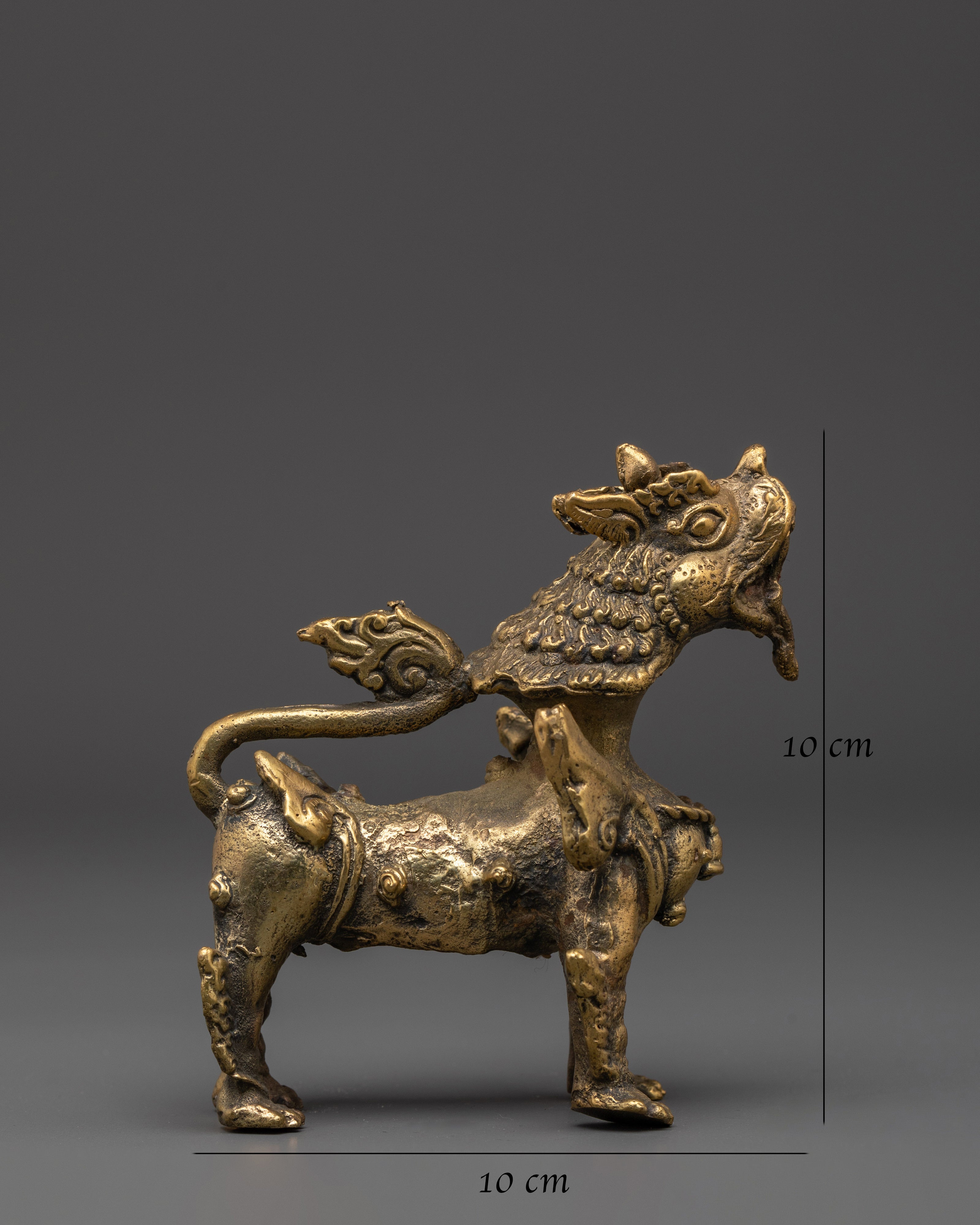 Buddhist Altar Lion Set | Sacred Himalayan Guardian