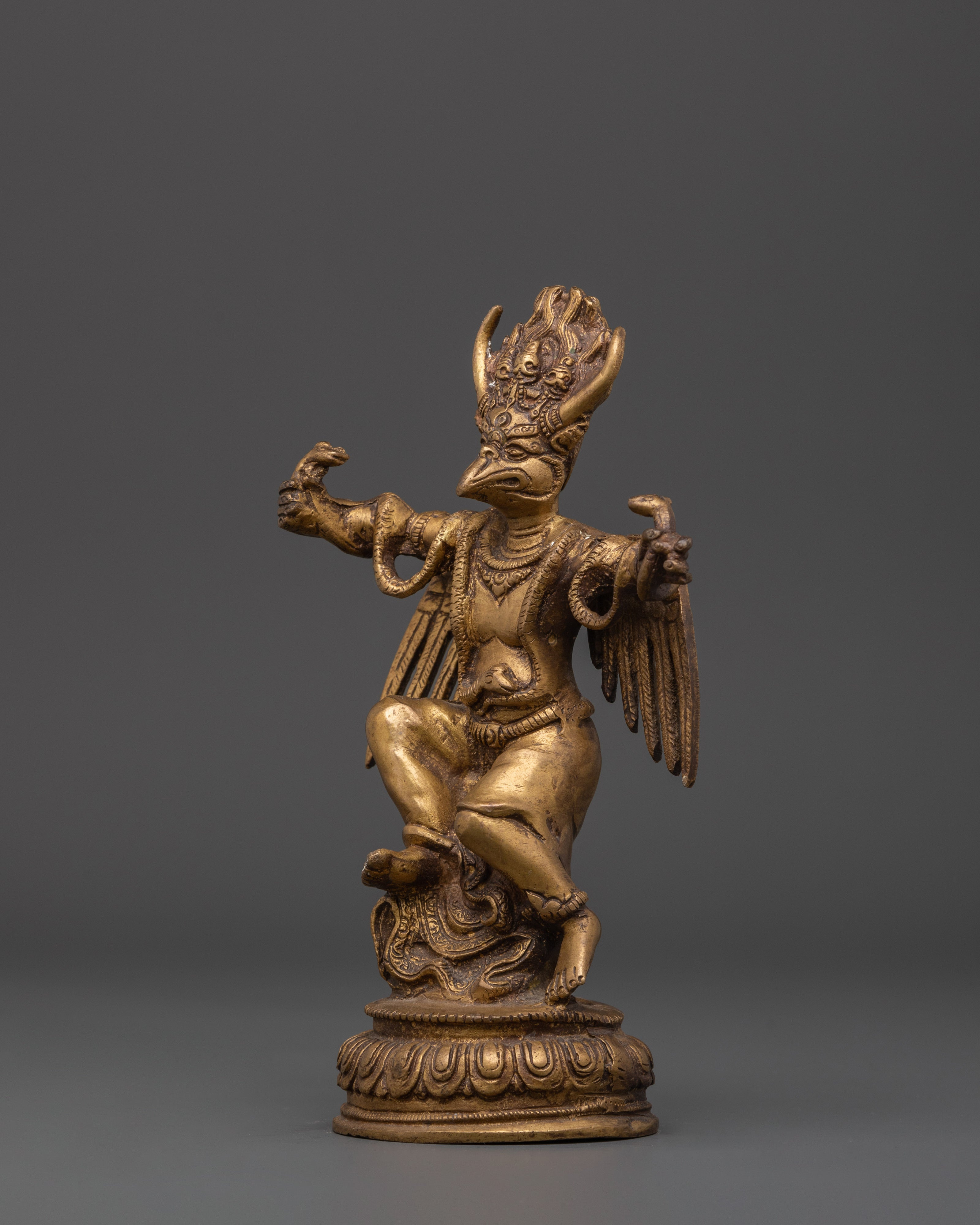 Sacred Mythical Bird Garuda Statue | Divine Protector Sculpture for Spiritual Spaces