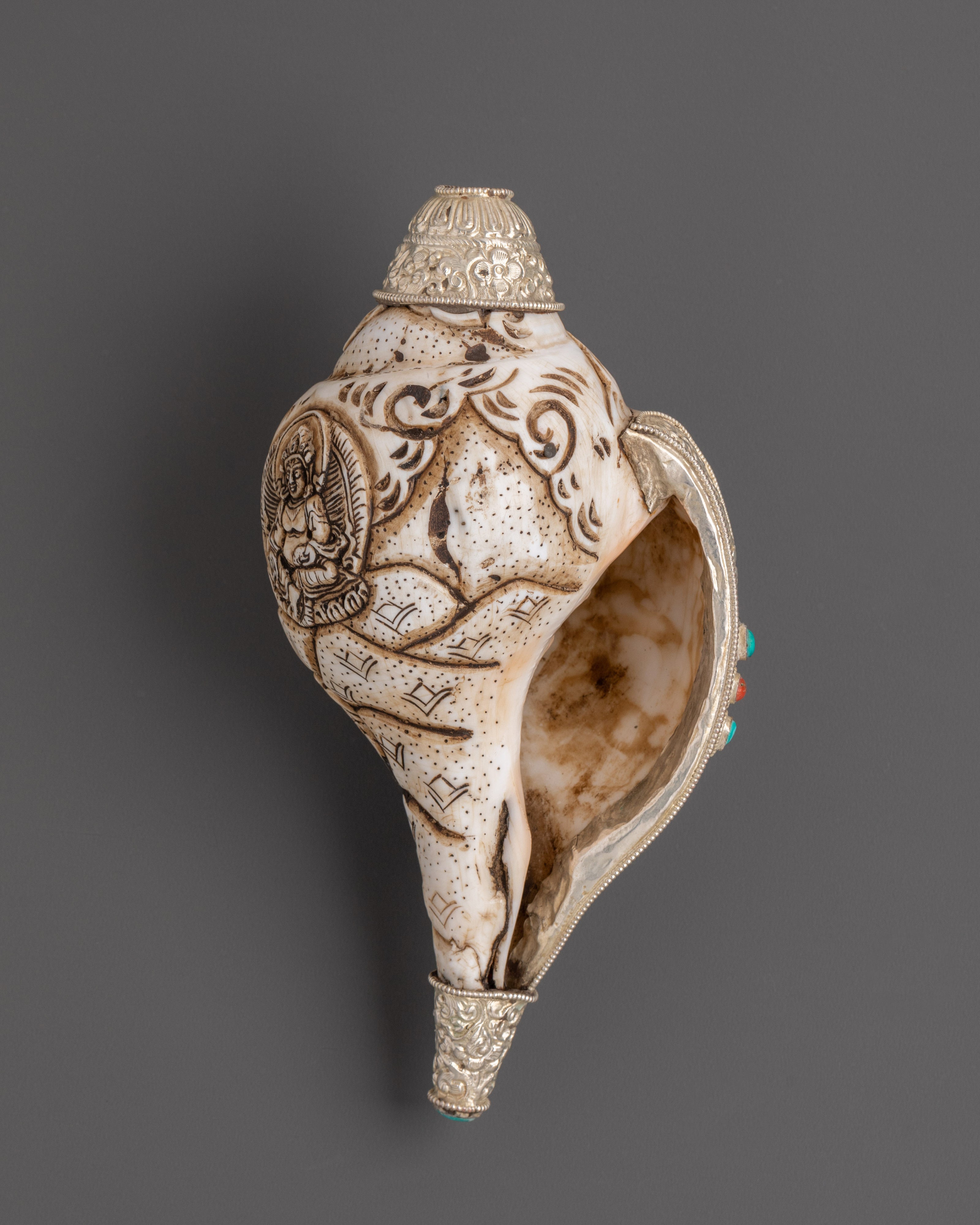 Green Tara Carved Conch | Meditation and Altar Decor