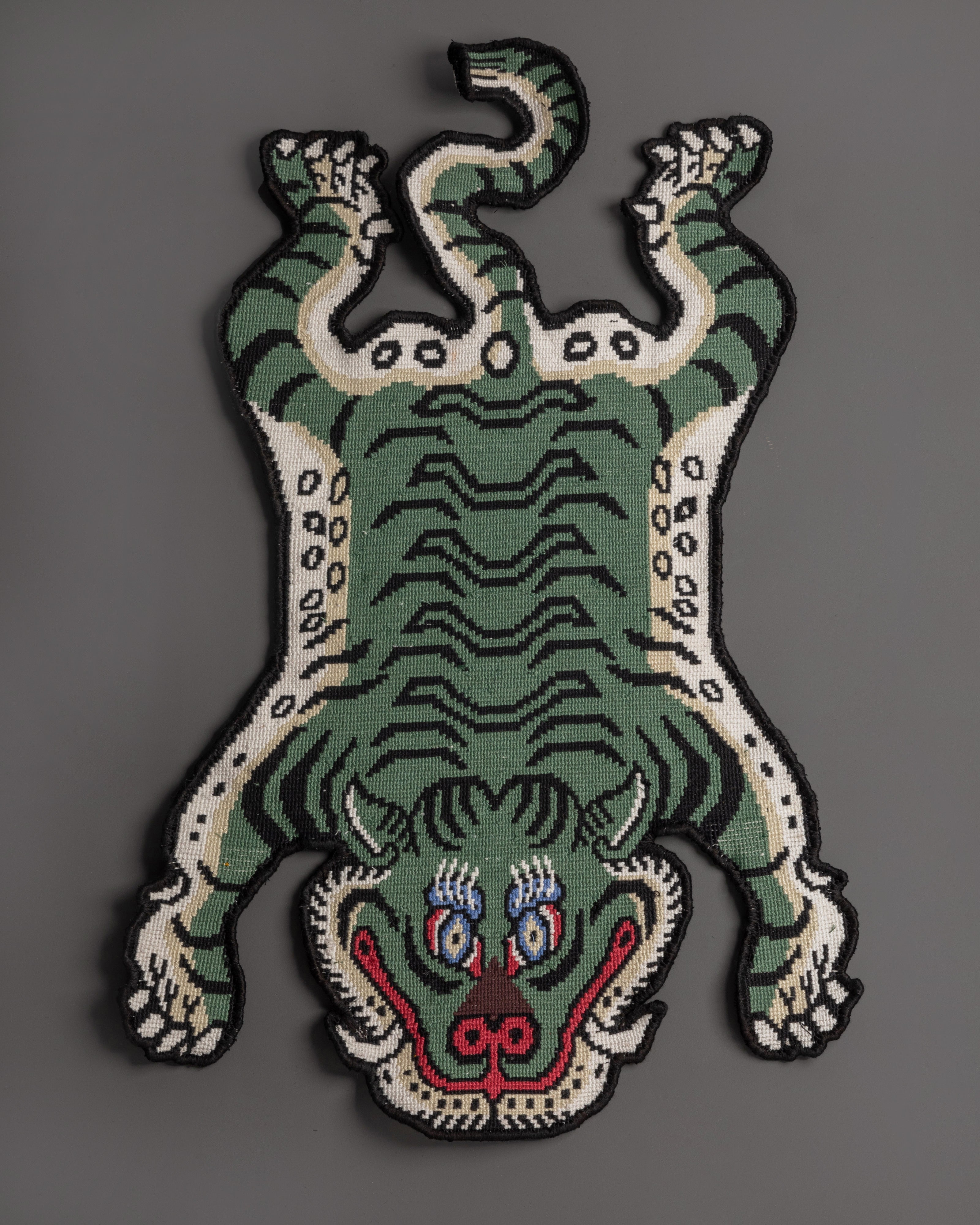 Green, Black Knotted Tiger Rug | Traditional Wool Carpet