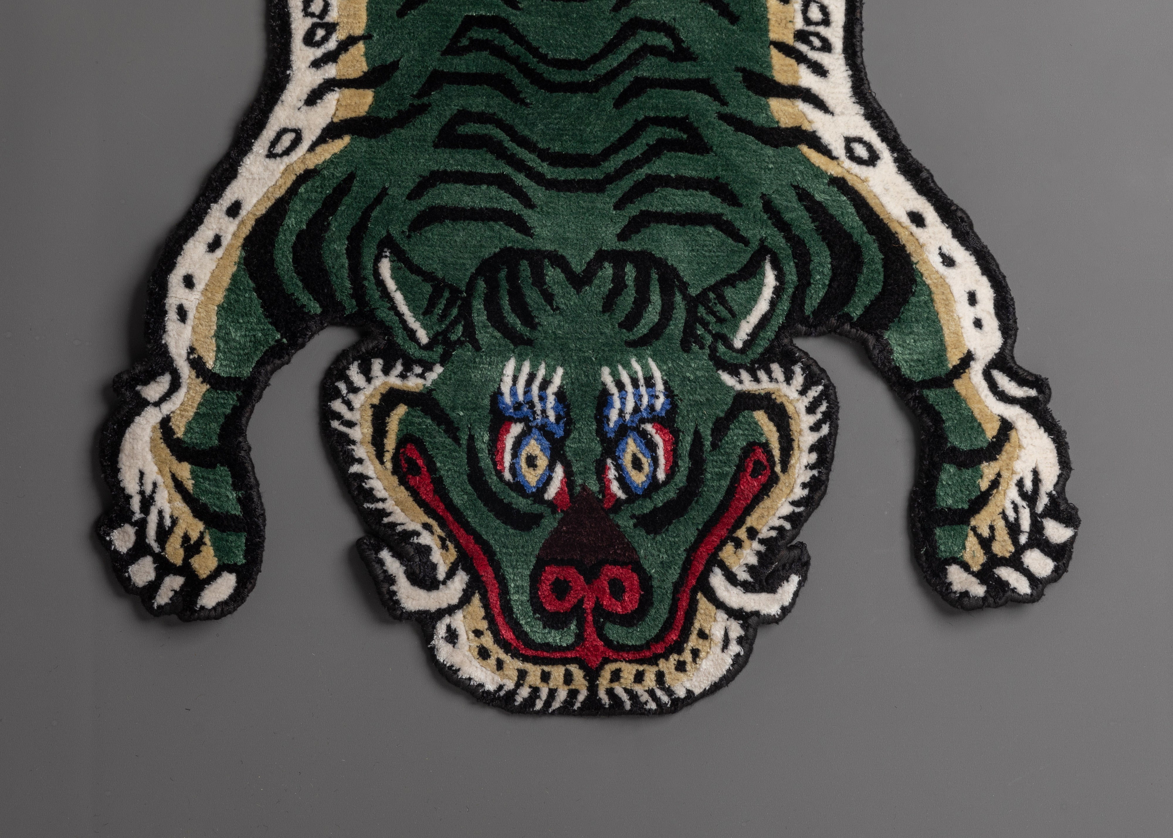Green, Black Knotted Tiger Rug | Traditional Wool Carpet
