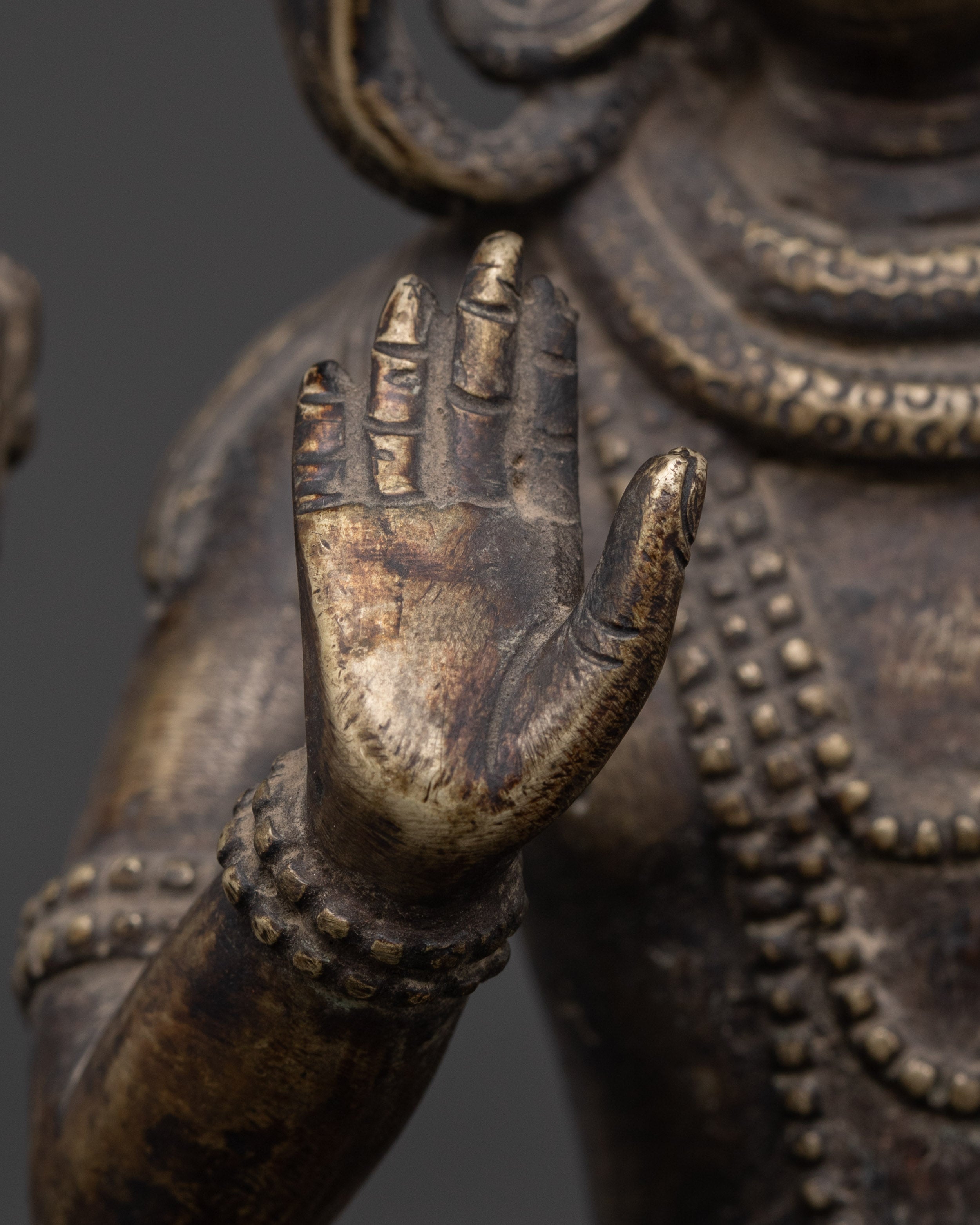 Spiritual Shiva Statue | Hindu God Idol For Meditation & Decor