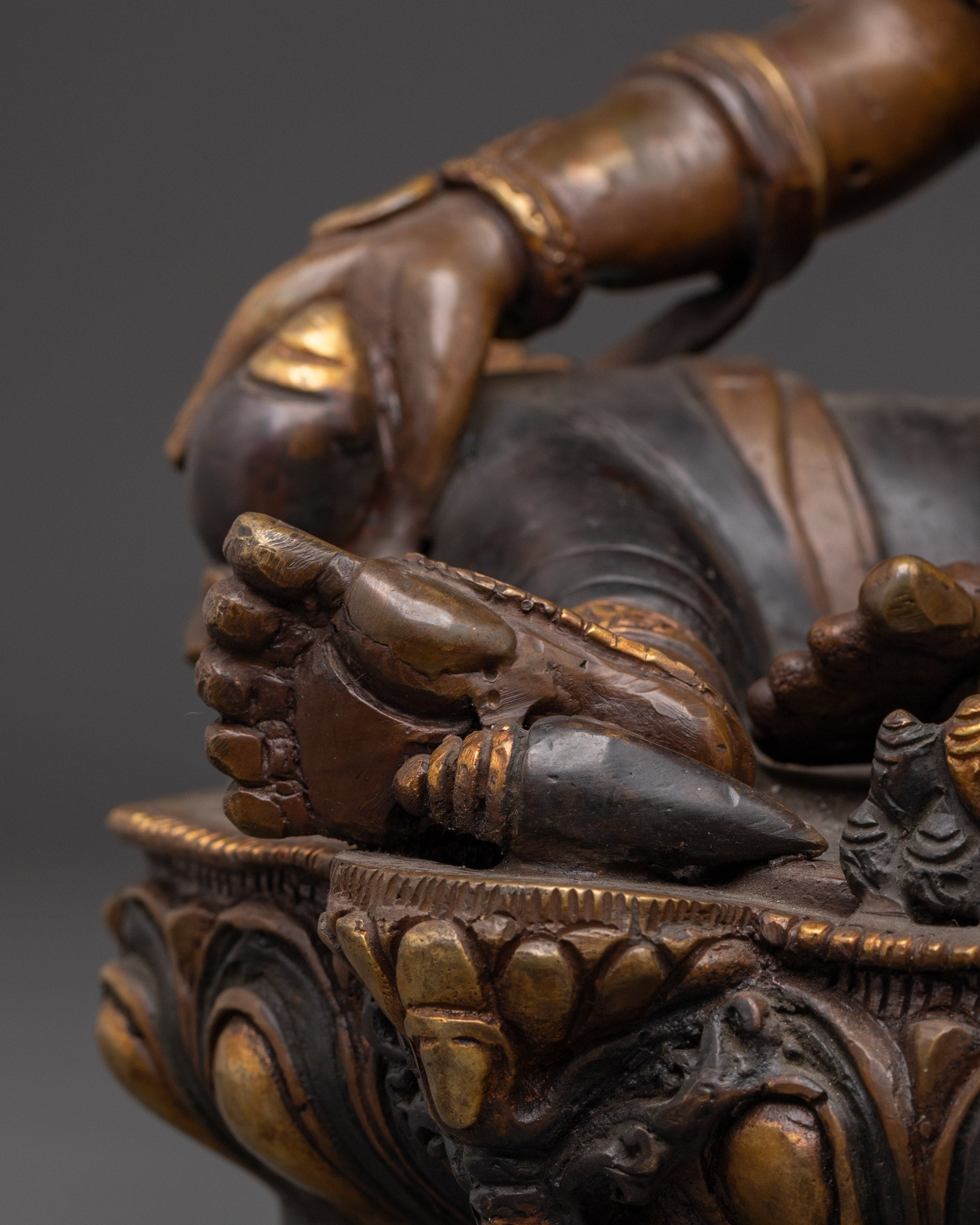 Abundance Deity Dzambhala Statue | A Symbol of Wealth and Prosperity