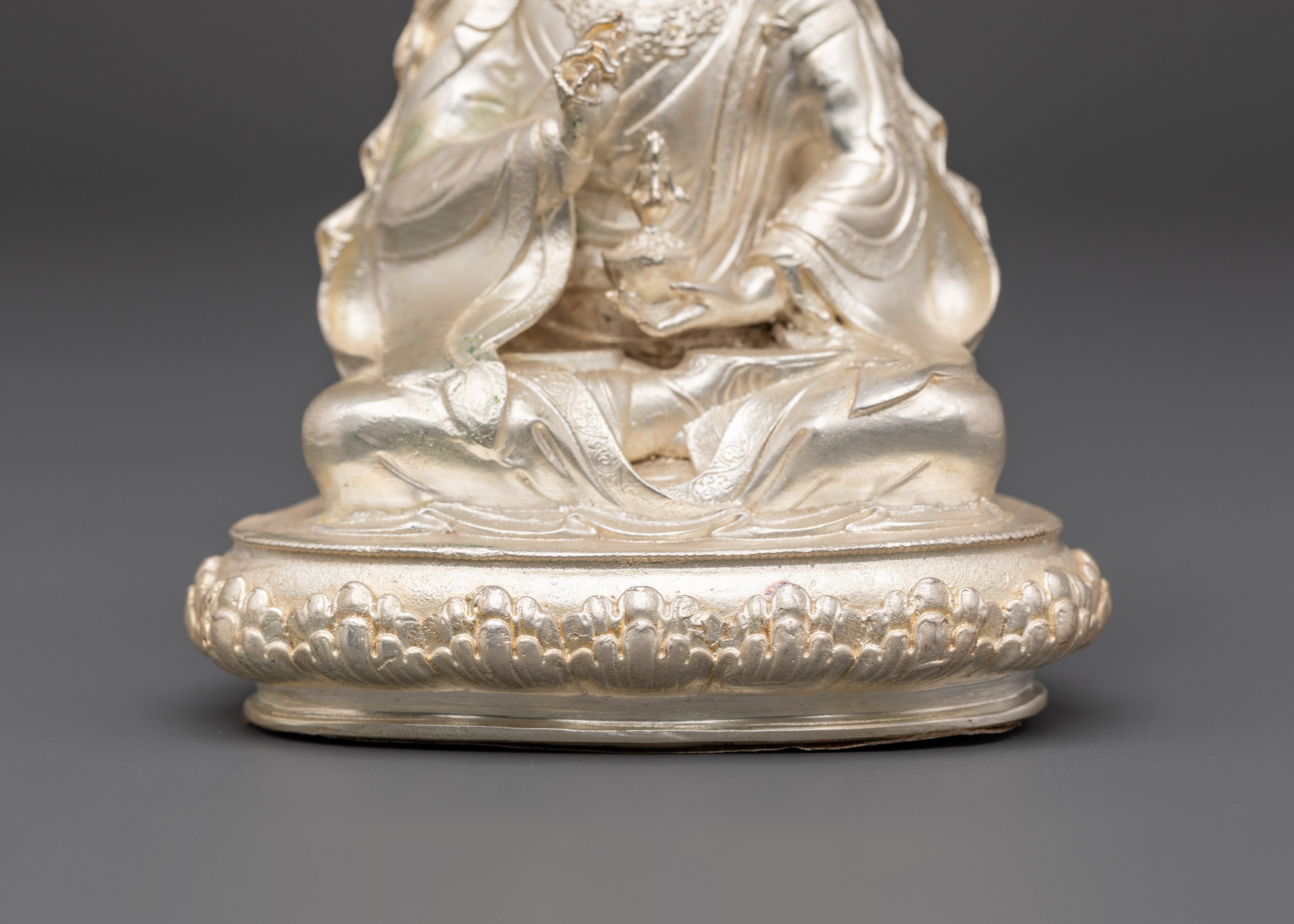 Handmade Guru Tsokye Dorje Statue | Peaceful Form of Guru Rinpoche