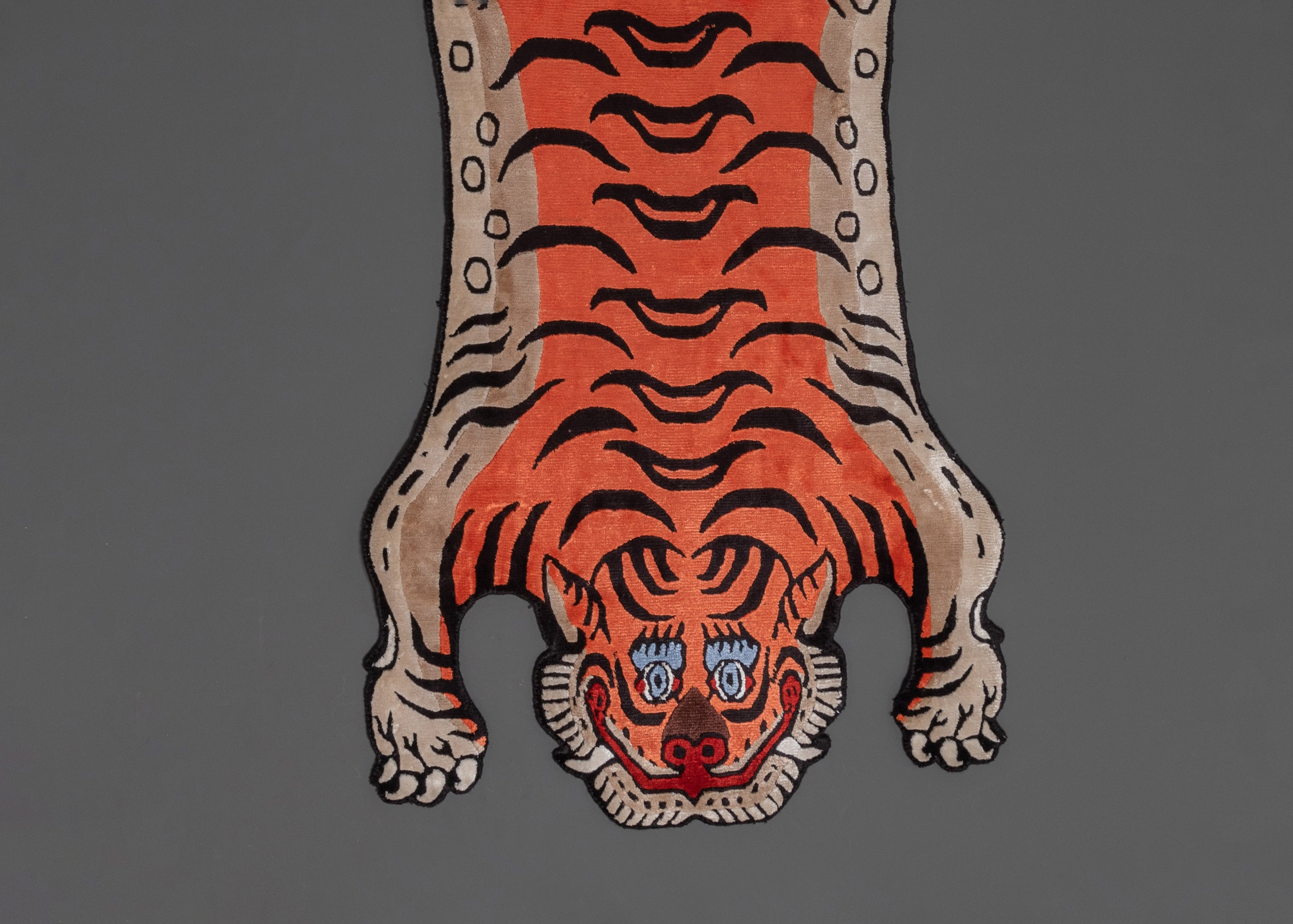 Tiger Designed Knotted Rug | Stylish Handcrafted Home Decor